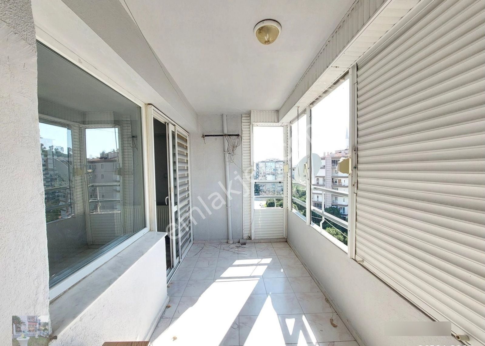 Karşıyaka Zübeyde Hnm Mah. Boş 3+1 Kiralık Daire Kanıt Emlaktan - Görsel 33