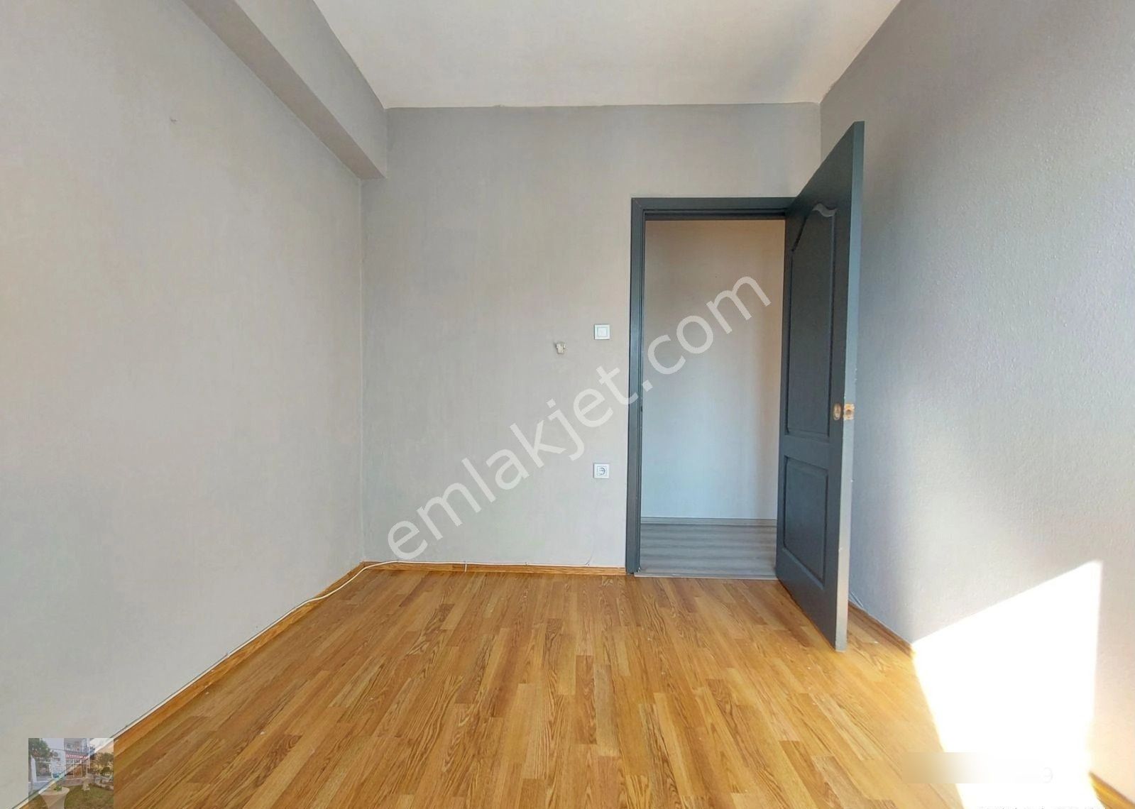 Karşıyaka Zübeyde Hnm Mah. Boş 3+1 Kiralık Daire Kanıt Emlaktan - Görsel 11