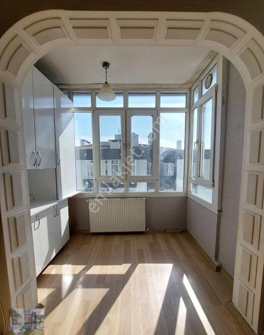 Karşıyaka Zübeyde Hnm Mah. Boş 3+1 Kiralık Daire Kanıt Emlaktan - Görsel 14