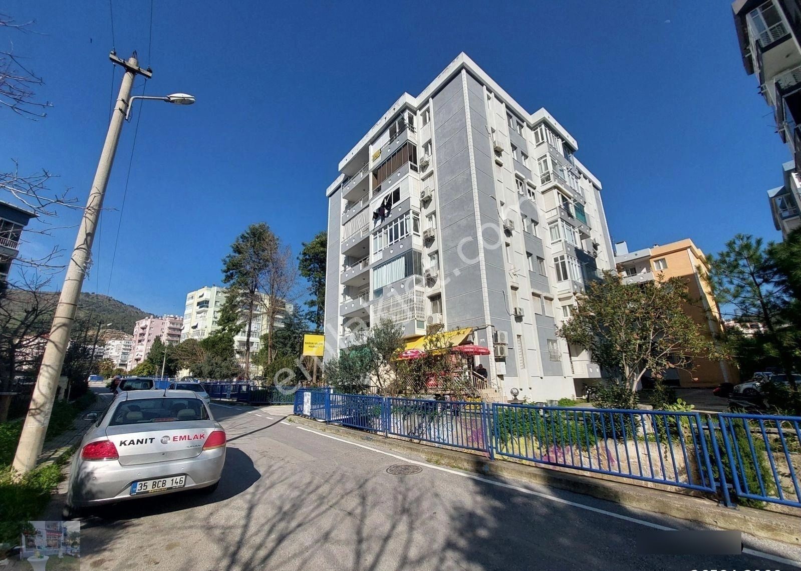 Karşıyaka Zübeyde Hnm Mah. Boş 3+1 Kiralık Daire Kanıt Emlaktan