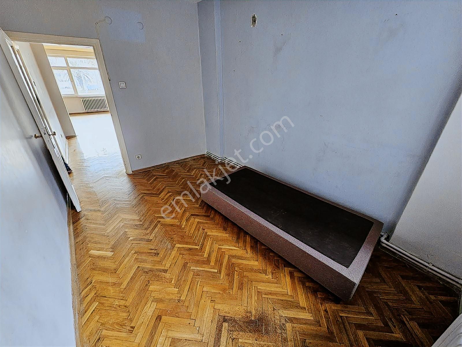 Vatan Caddesi Üzerinde Historia Civarı İş Yerine Uygun120mk2+1 - Görsel 15