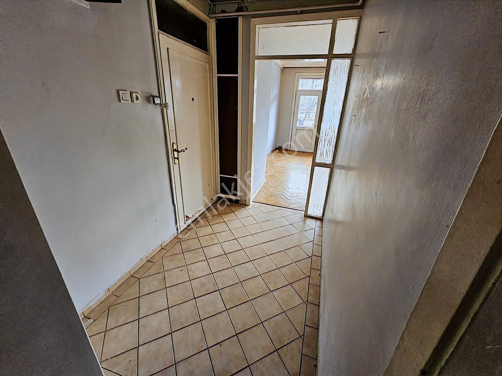 Vatan Caddesi Üzerinde Historia Civarı İş Yerine Uygun120mk2+1 - Görsel 34