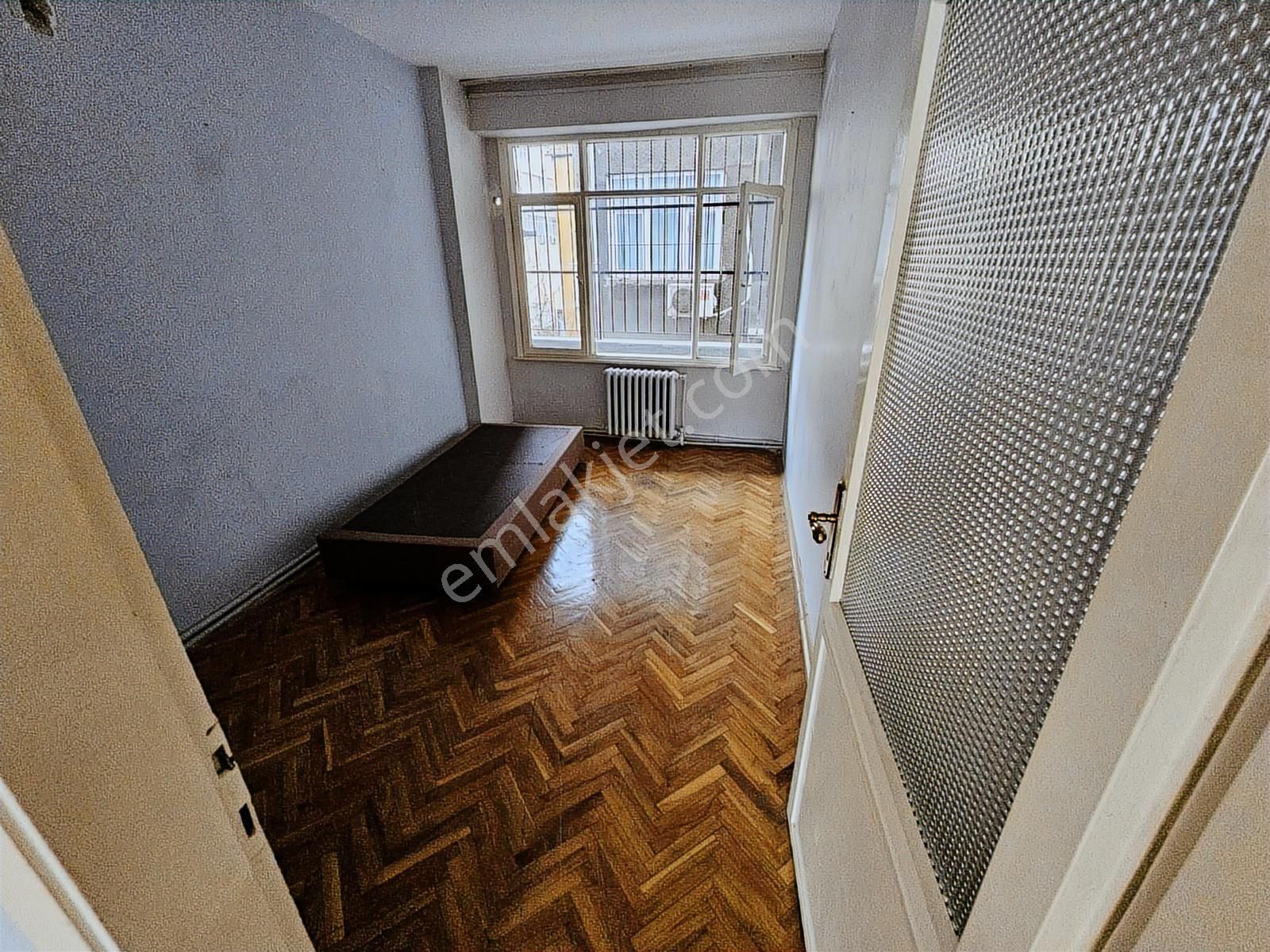 Vatan Caddesi Üzerinde Historia Civarı İş Yerine Uygun120mk2+1 - Görsel 12