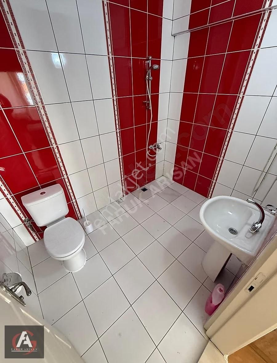 Faruk Arısandan En Sağlam Zeminde Çok Geniş Ve Bakımlı 3+1 Daire - Görsel 11