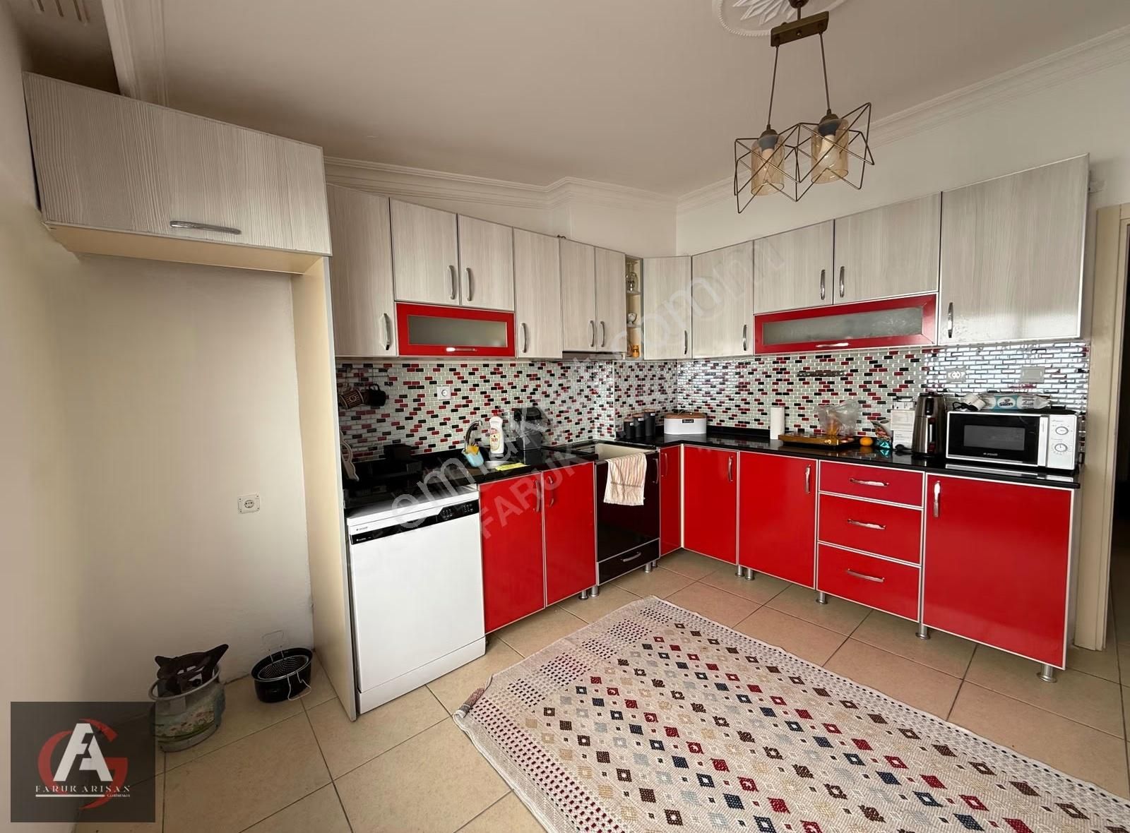 Faruk Arısandan En Sağlam Zeminde Çok Geniş Ve Bakımlı 3+1 Daire - Görsel 30