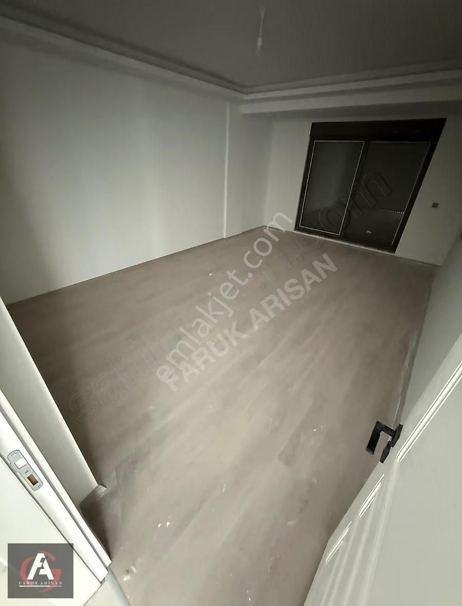 Faruk Arısan'dan Merkezi Konumda Çok Geniş Ve İskanlı Lüx 3+1 - Görsel 23