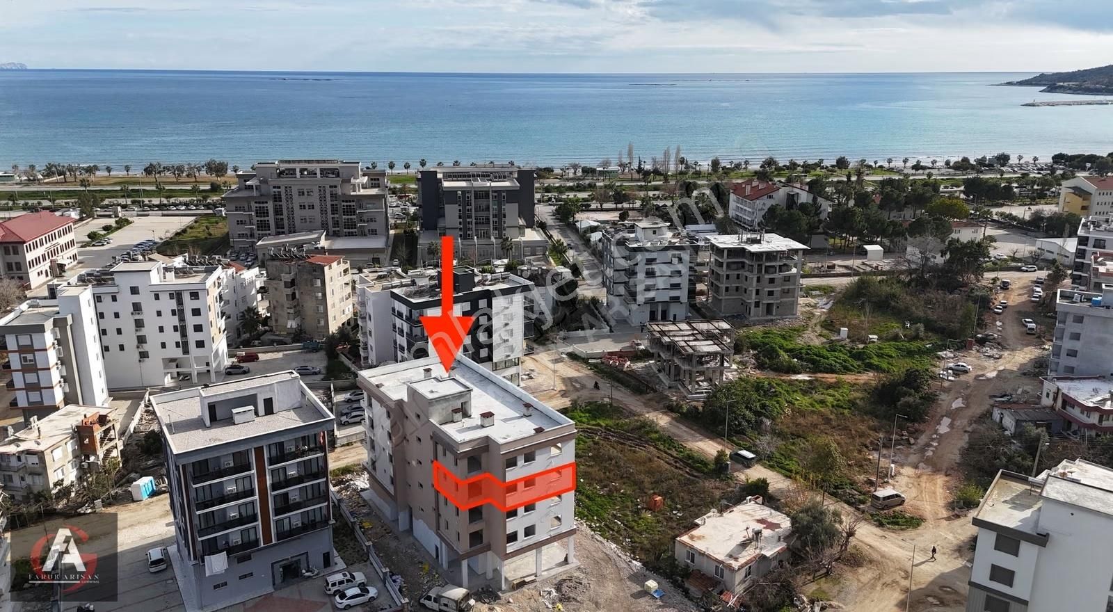 Faruk Arısan'dan Denize Çok Yakın Ve Deniz Manzaralı Lüx 2+1 - Görsel 5