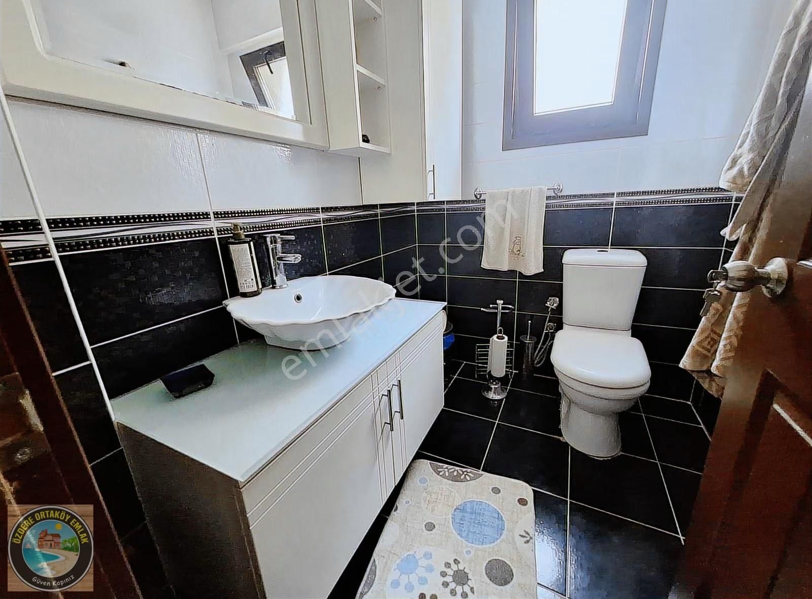 Gümüldür Sahilde Satılık 600m2 Arsada Havuzlu Villa - Görsel 21