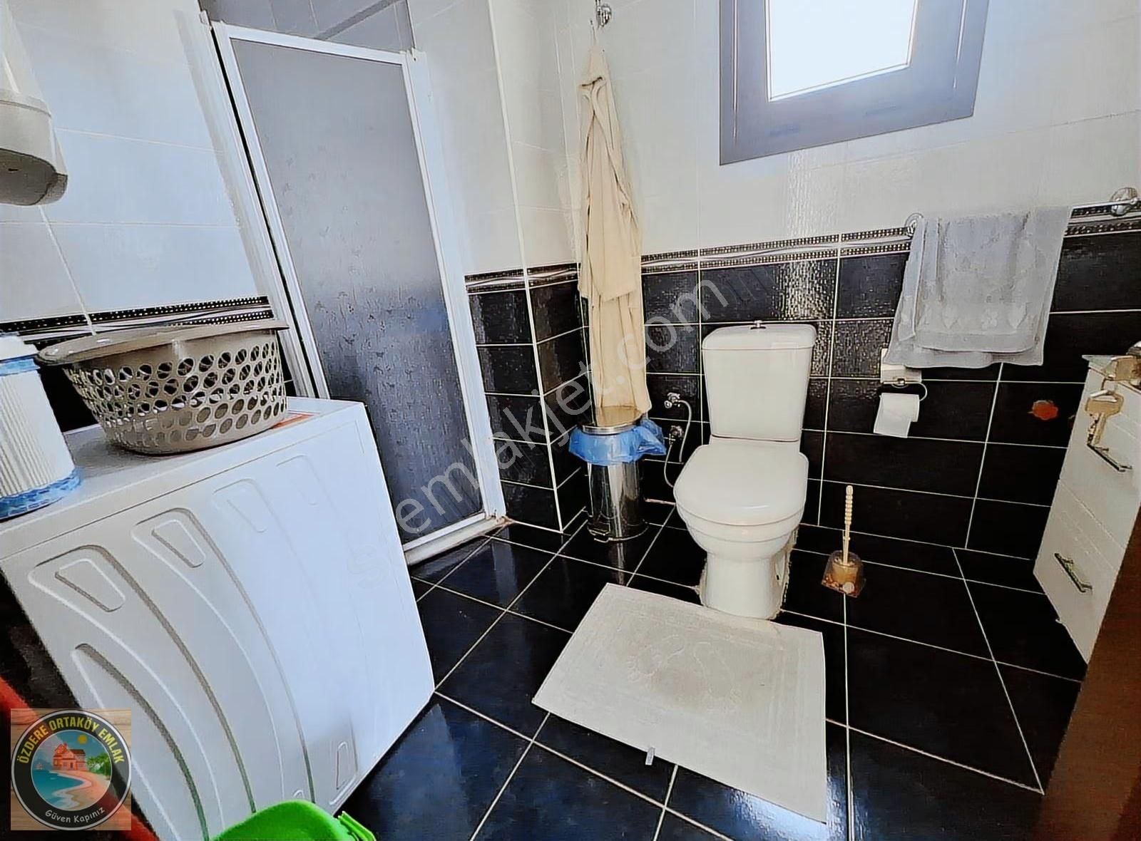 Gümüldür Sahilde Satılık 600m2 Arsada Havuzlu Villa - Görsel 7