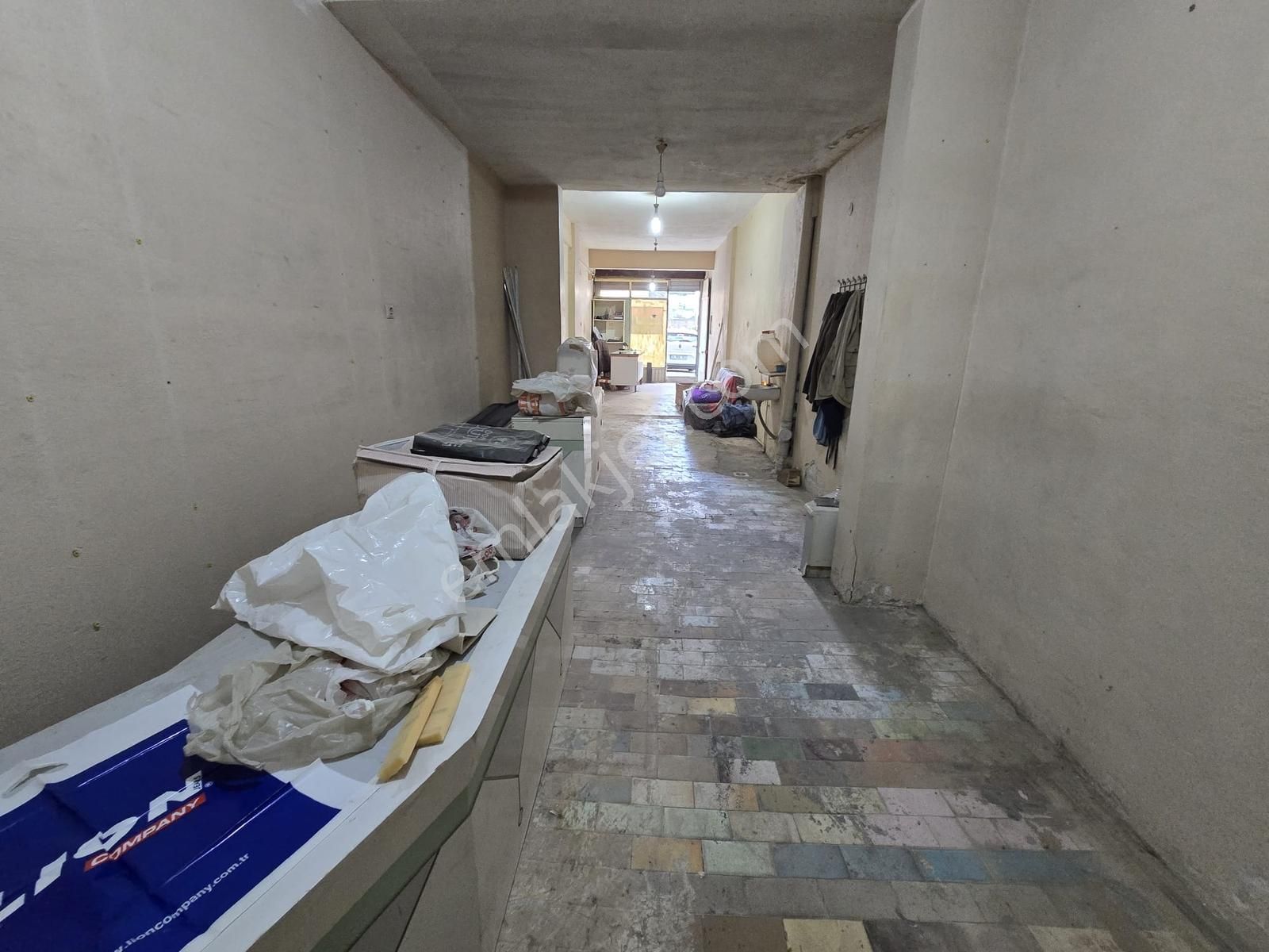 Balçovada Otobüs Yolu Üzerinde Kiralık 70 M.kare Dükkan - Görsel 10