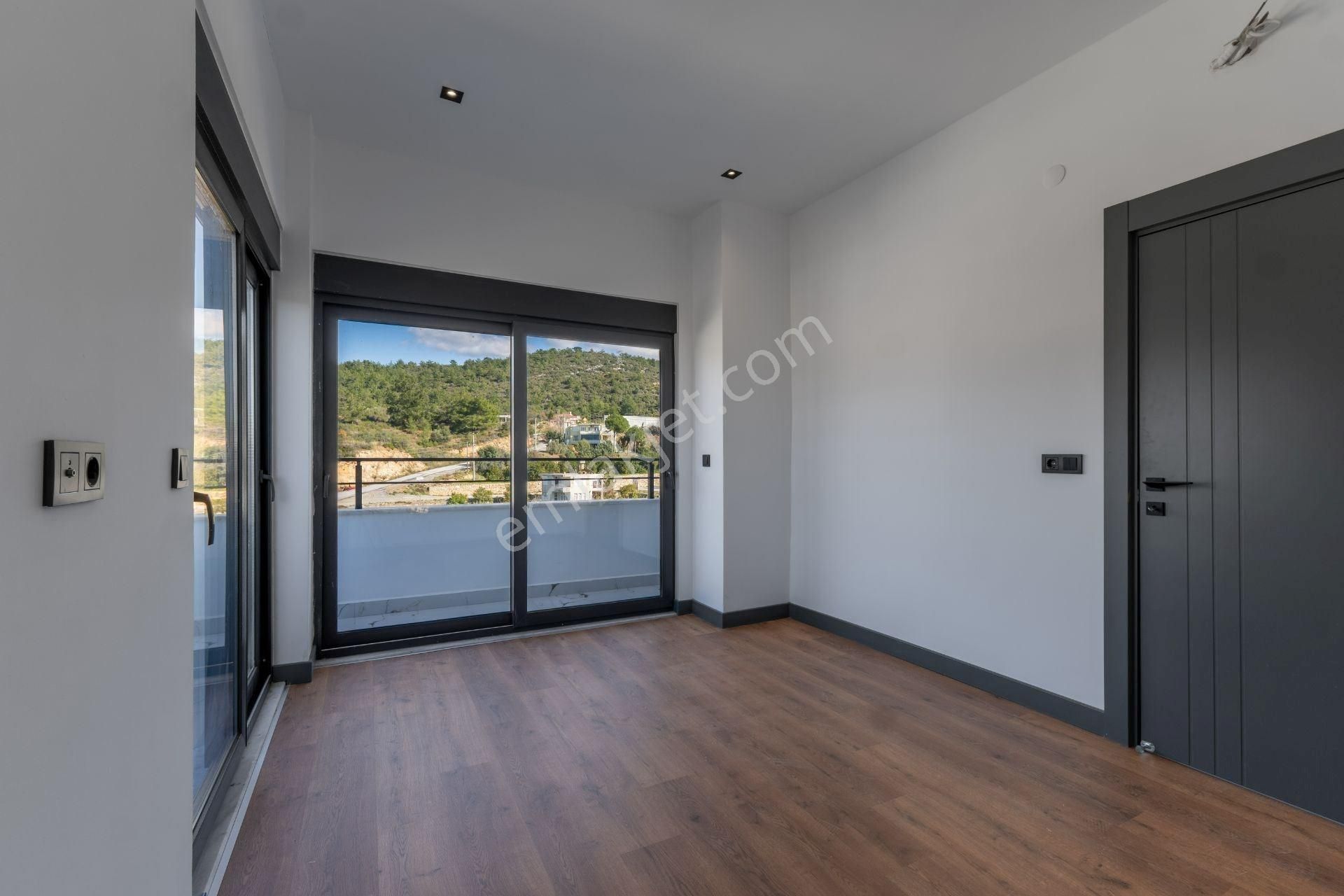 Alanya Demirtaş’ta Mobilyalı | Güneş Alan | 2+1 Dubleks Satılık Daire - Görsel 14