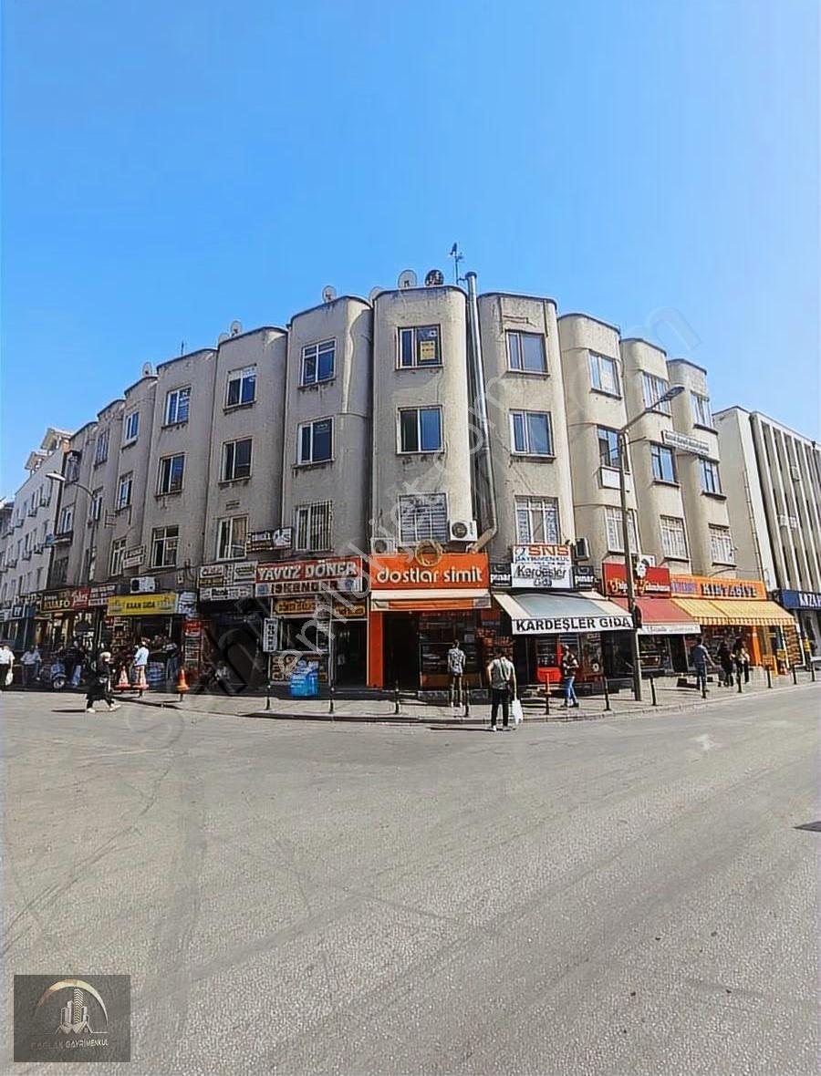 Emek İş Hanında, Çarşı Merkezde, Satılık Ofis - Görsel 4