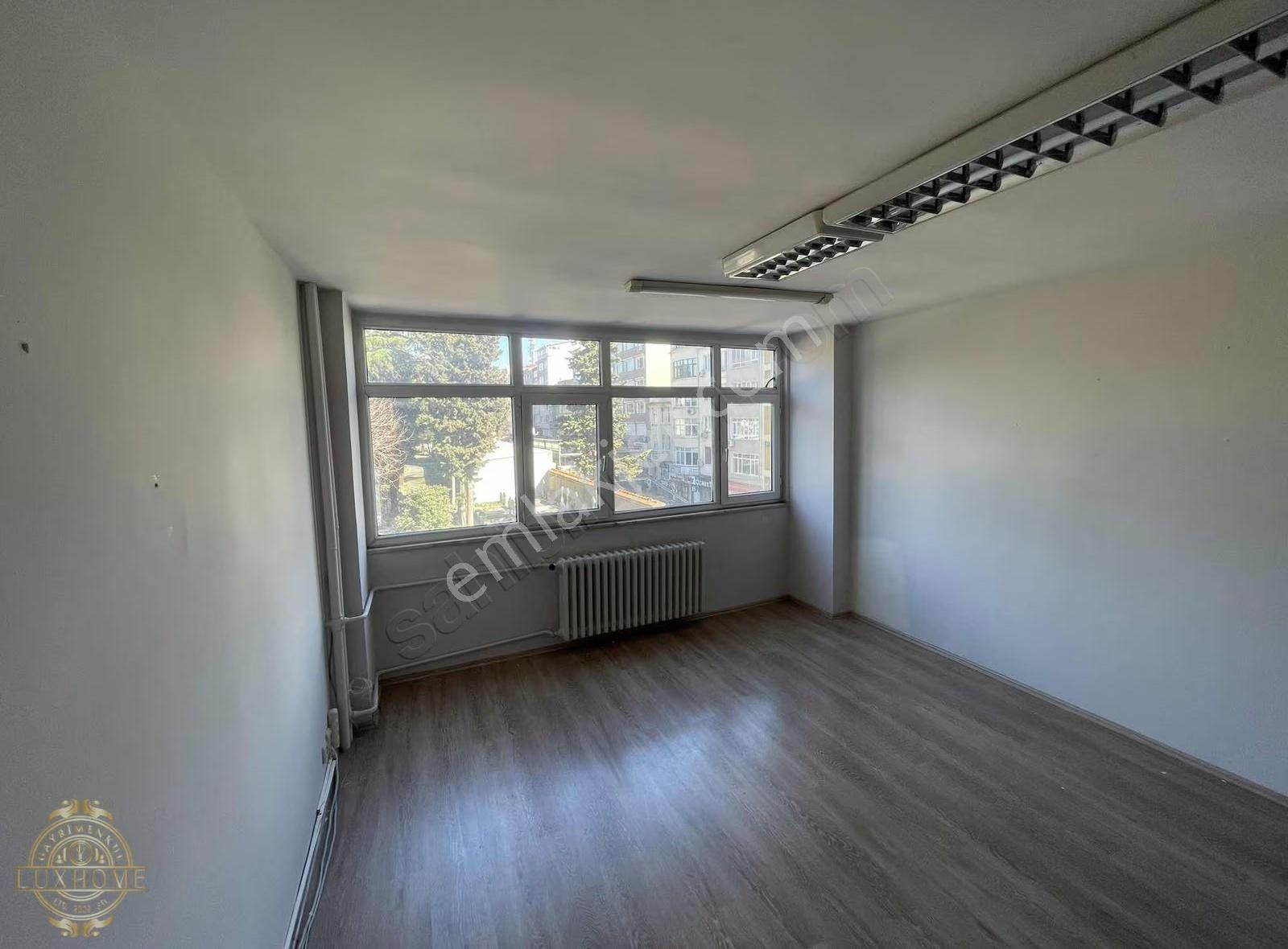 Pangaltı Ergenekon Caddesinde Prestijli Konumda Bağımsız Ofis - Görsel 2