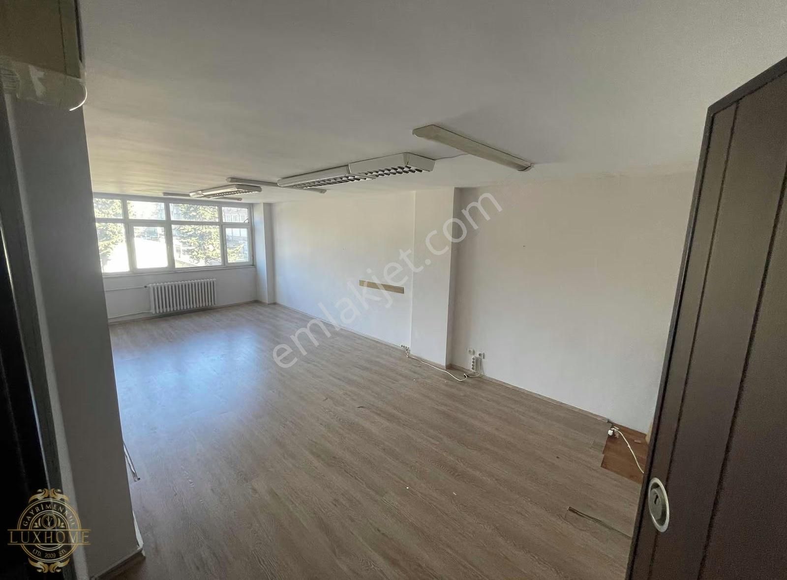 Pangaltı Ergenekon Caddesinde Prestijli Konumda Bağımsız Ofis - Görsel 10