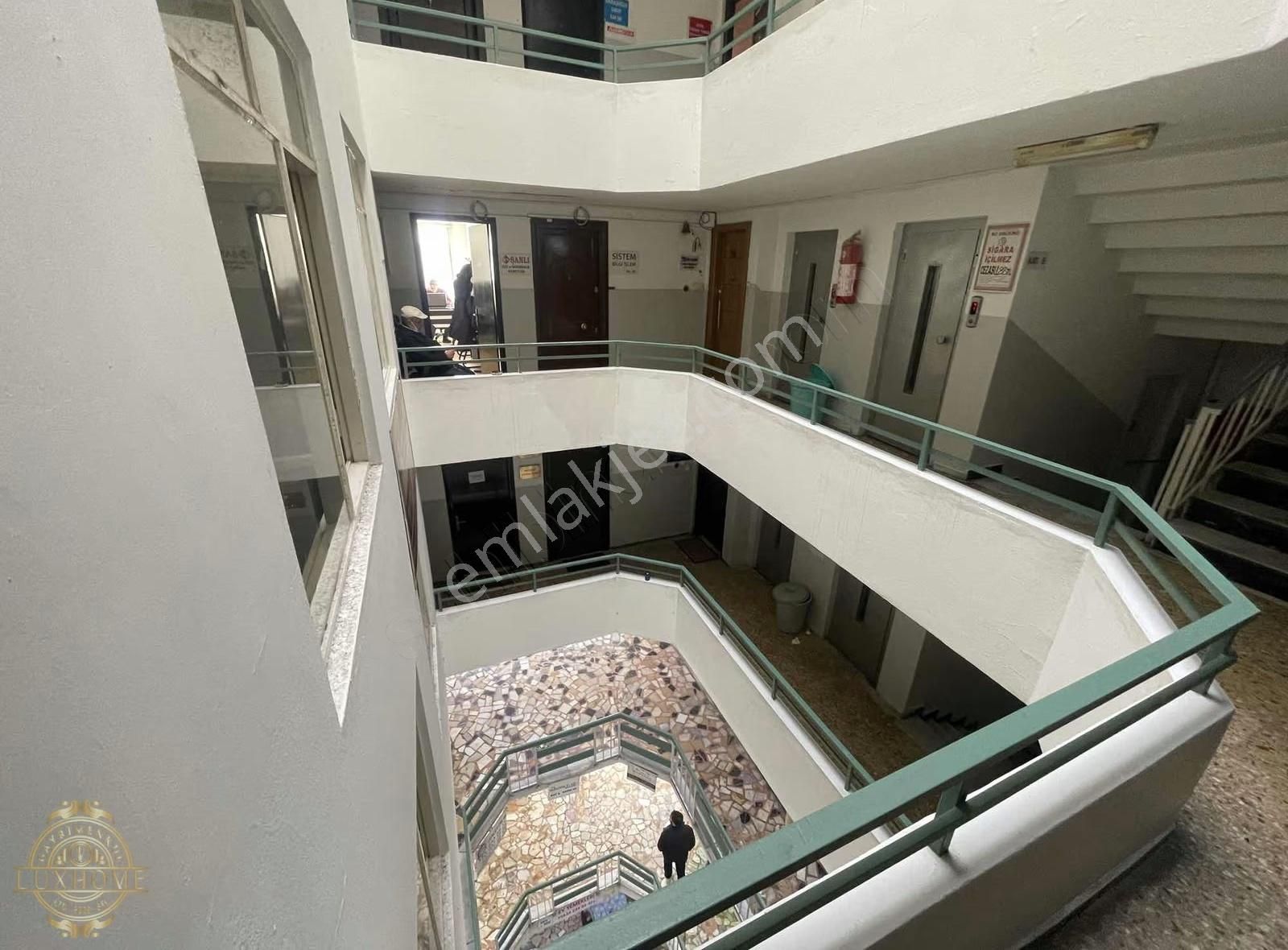 Pangaltı Ergenekon Caddesinde Prestijli Konumda Bağımsız Ofis - Görsel 11