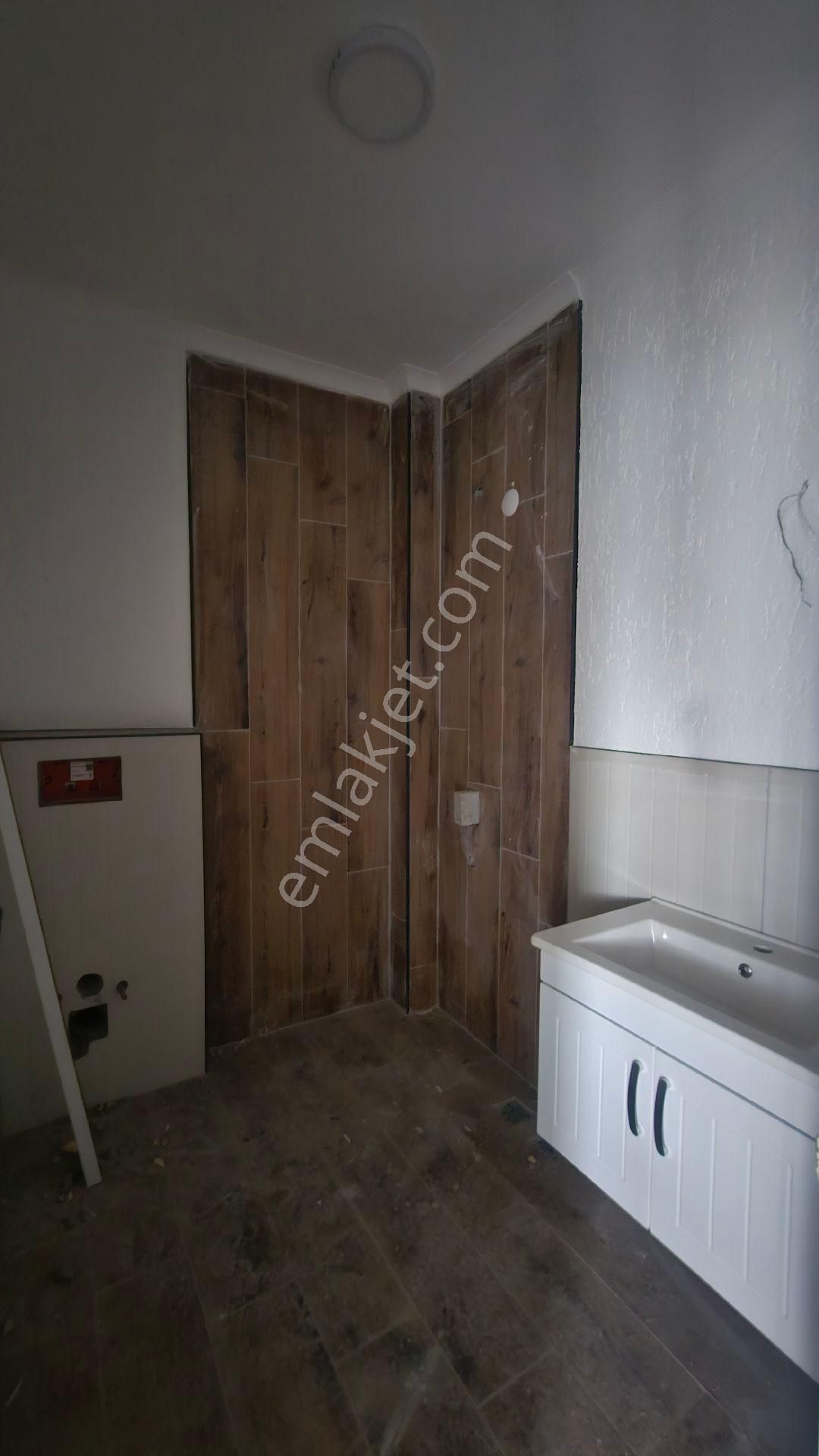 Ayb Gayrimenkulden Cami Mahallesinde Satılık 1+1 Sıfır Daire - Görsel 8