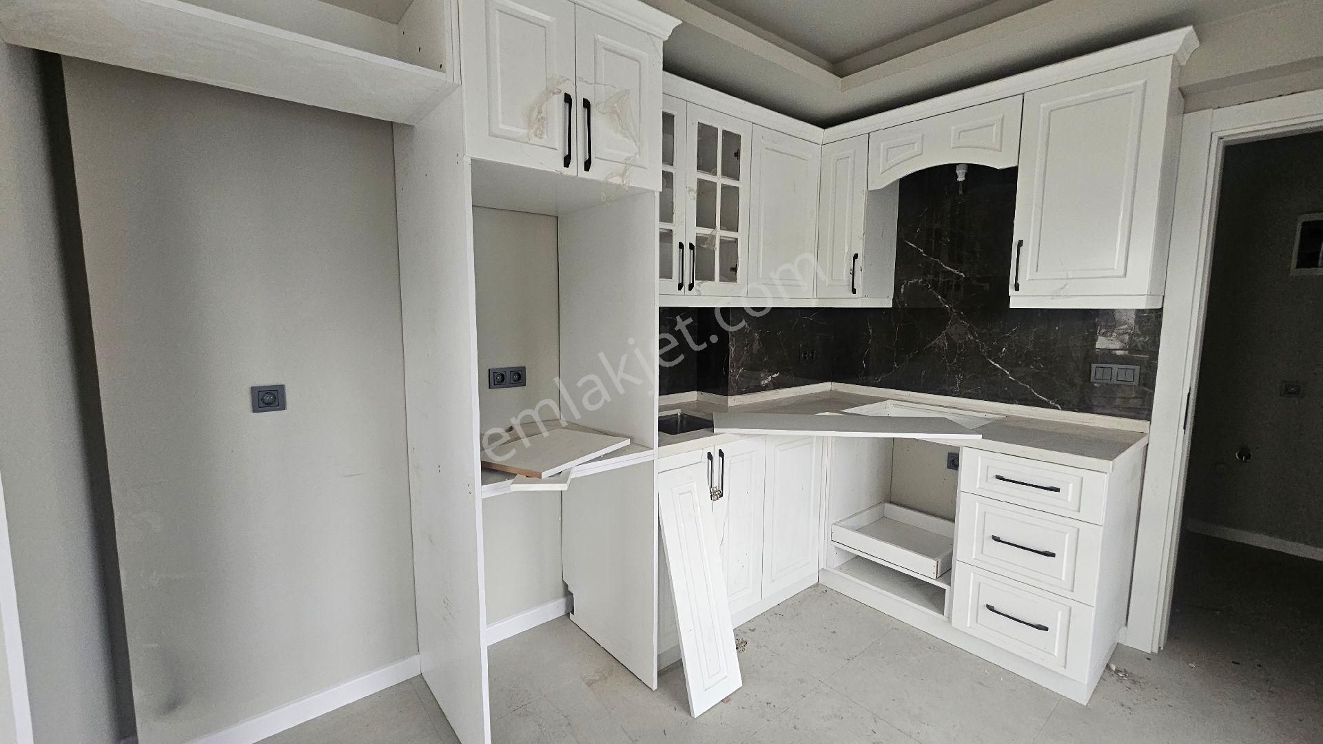 Ayb Gayrimenkulden Cami Mahallesinde Satılık 1+1 Sıfır Daire - Görsel 2