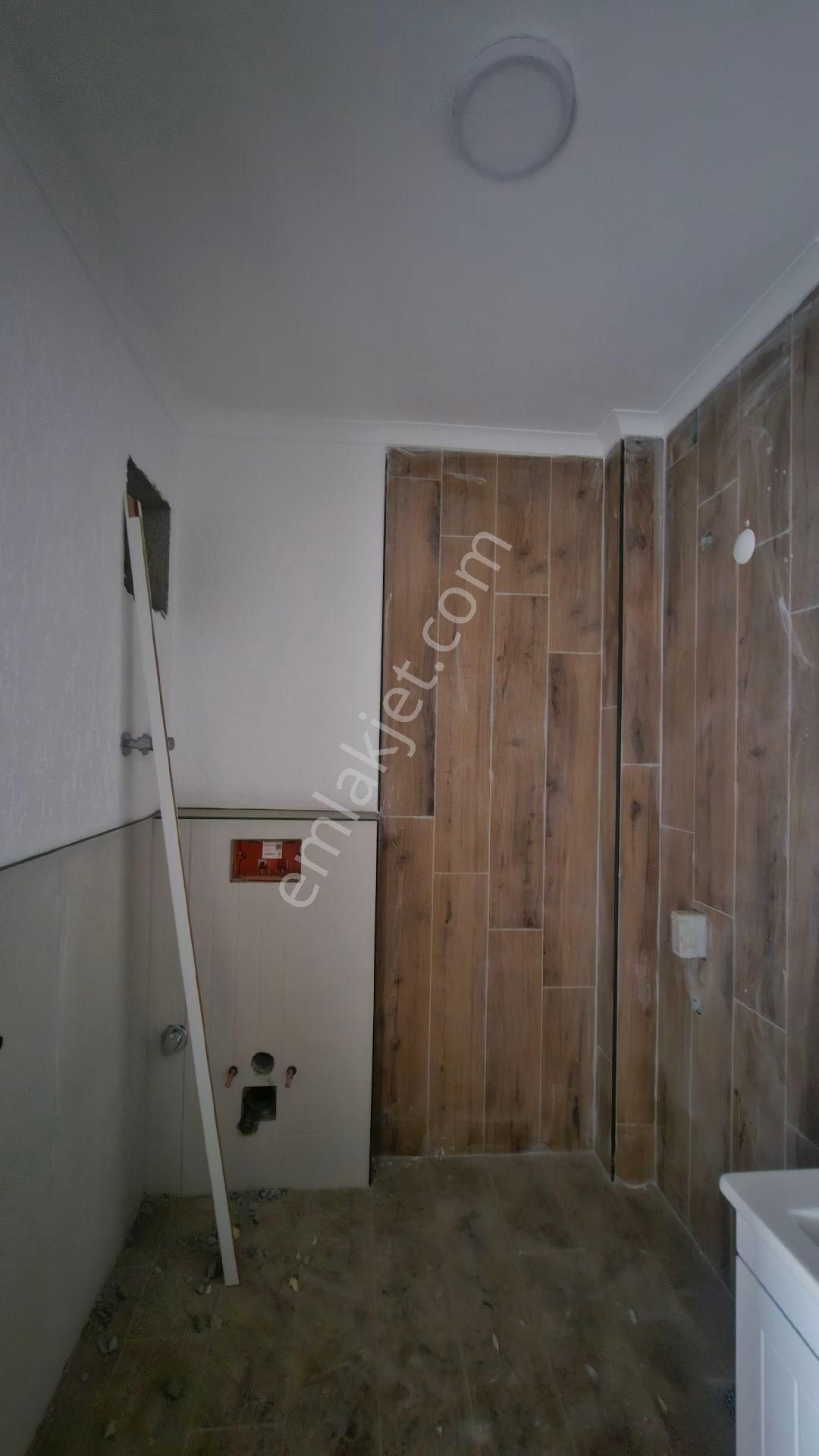 Ayb Gayrimenkulden Cami Mahallesinde Satılık 1+1 Sıfır Daire - Görsel 9