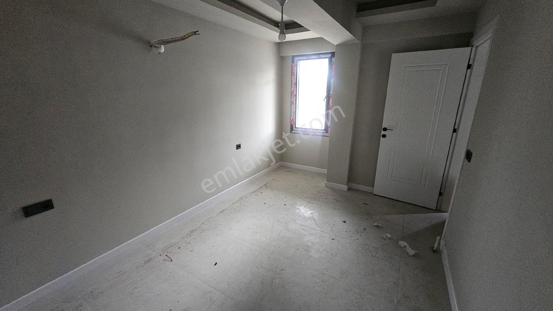 Ayb Gayrimenkulden Cami Mahallesinde Satılık 1+1 Sıfır Daire - Görsel 6