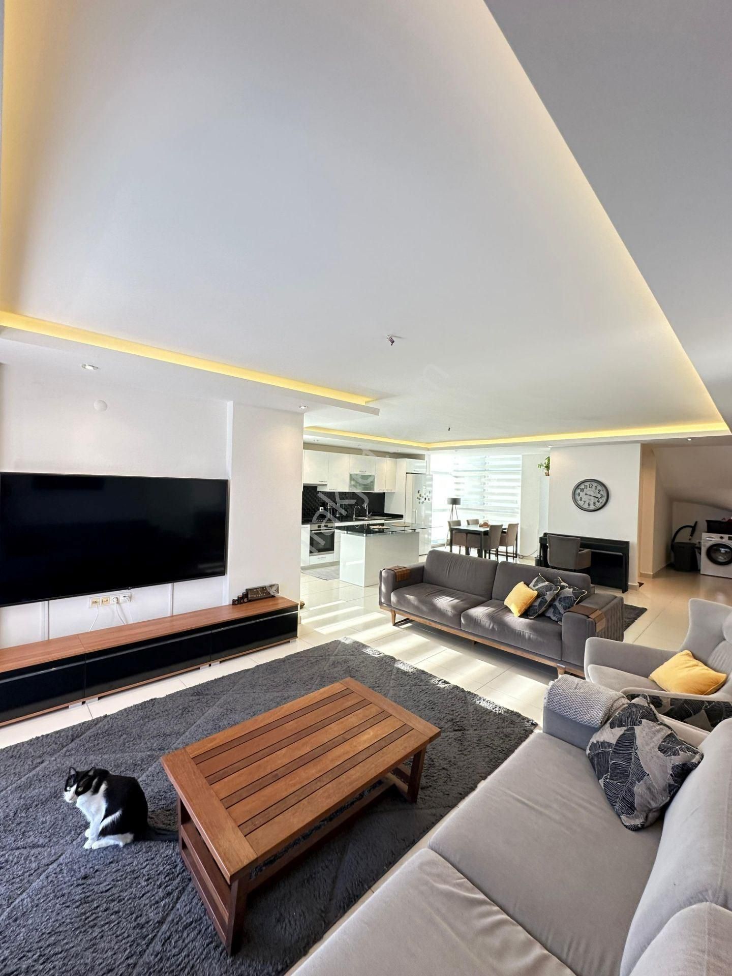 Alanya Kestel’de Full Komplex Denize Yakın 3+1satılık Muhteşem Penthouse - Görsel 7