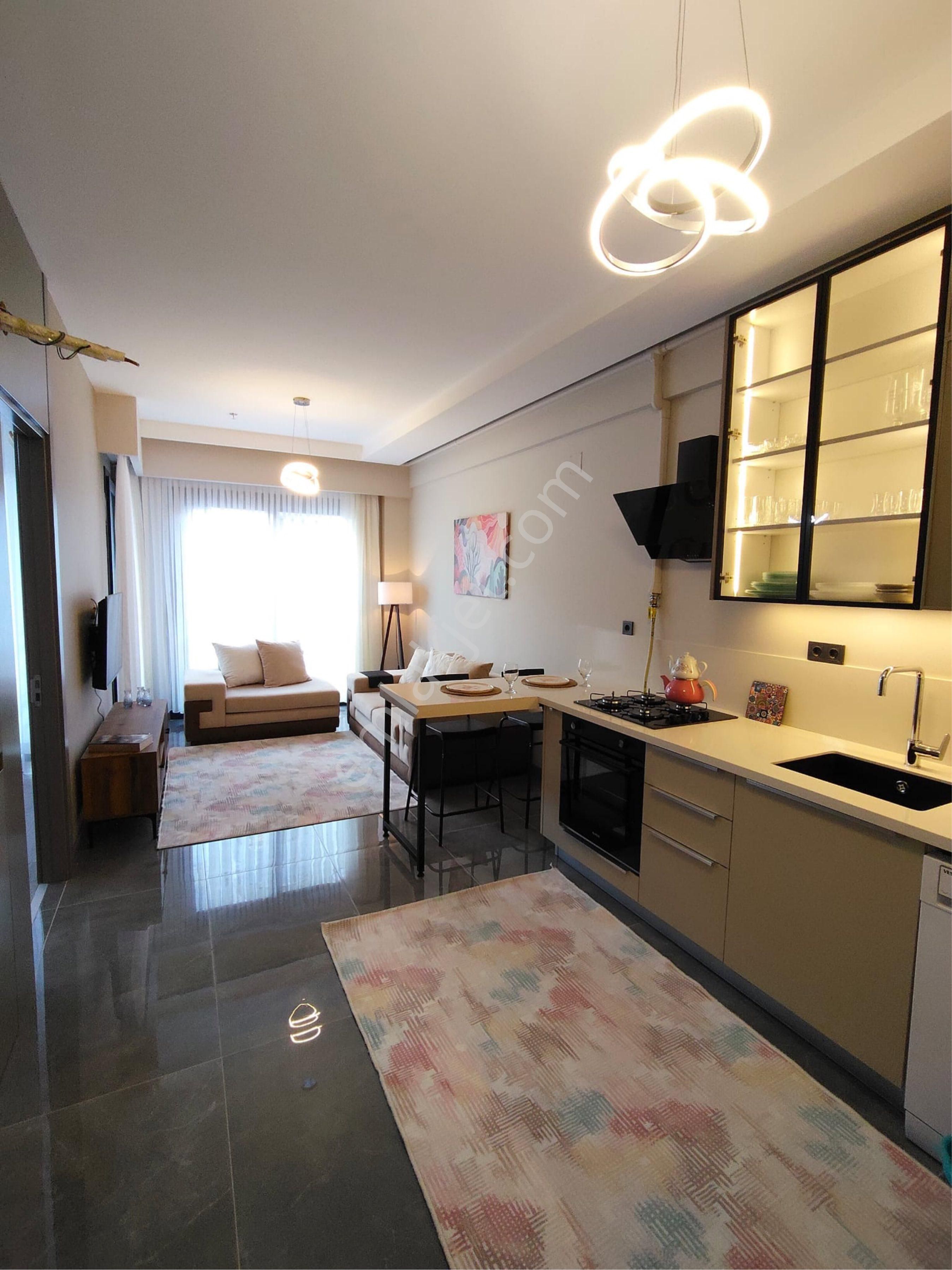 Huzurevleri Mahallesi’nde Sıfır Binada Full Eşyalı Ultra Lüks 1+1 Kiralık Daire