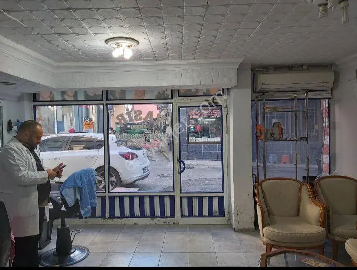 Düz Mah.35+40 Toplamda 75 M2 Olan Kiracılı İşyerimiz Satılıktır