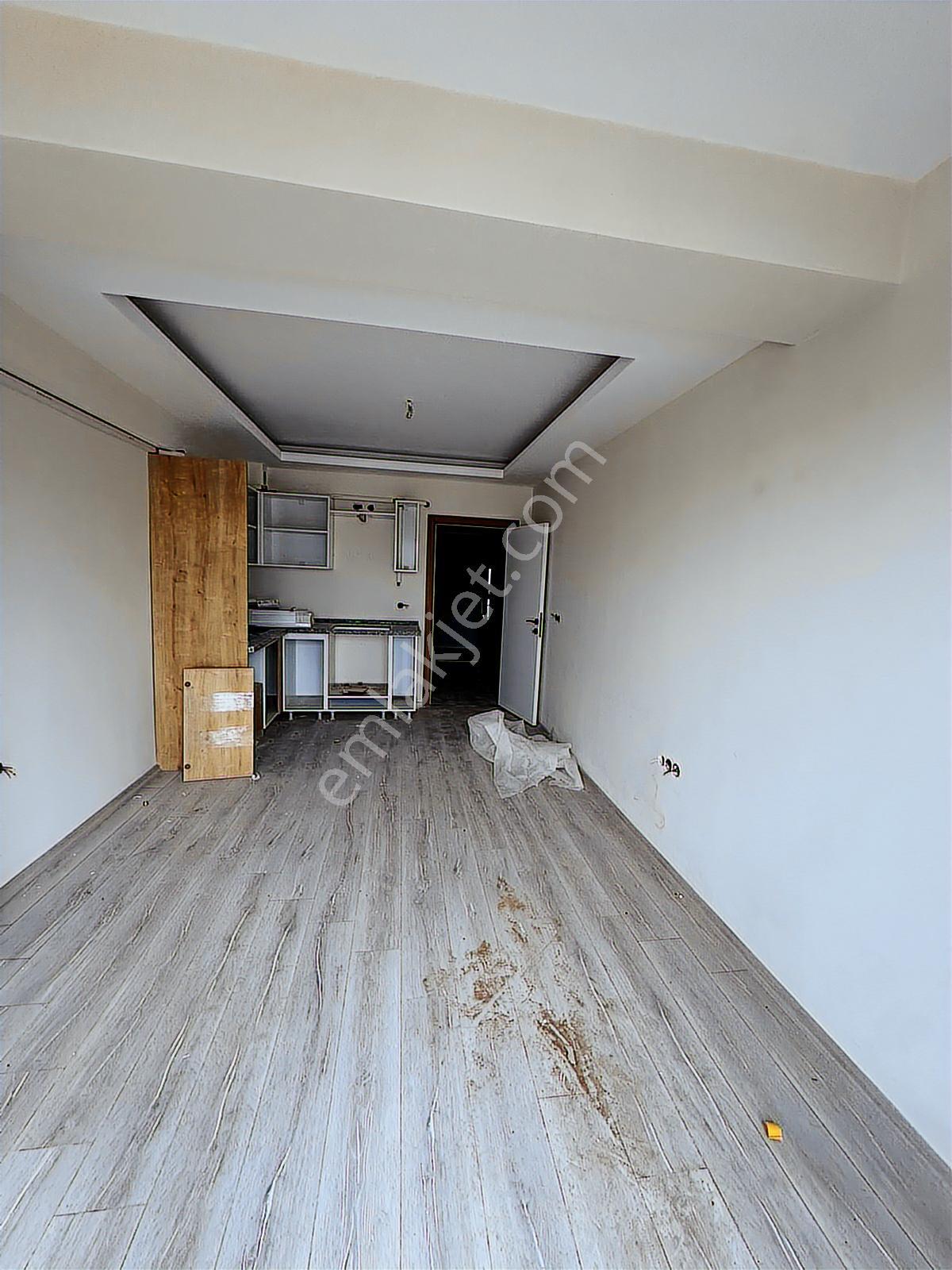 Bandırma Mavi Emlaktan Yeni Mah Ön Cephe 1+1 Dublex Satılk Daire