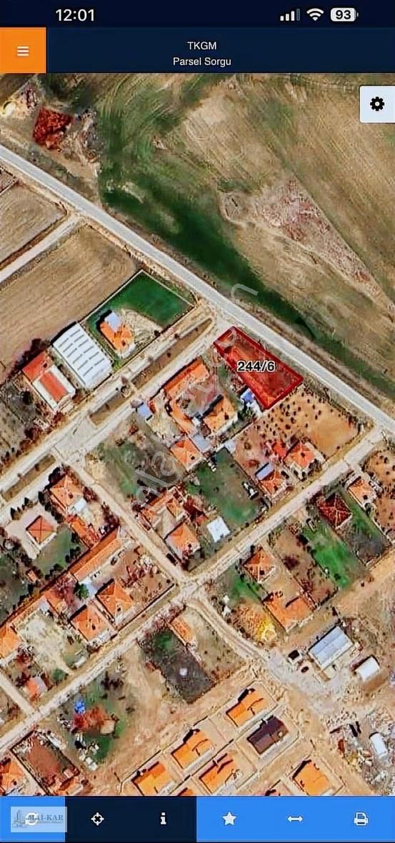 Tek Tapu 705 M2 Arsa Temelli Gazi Bulvar Cephe