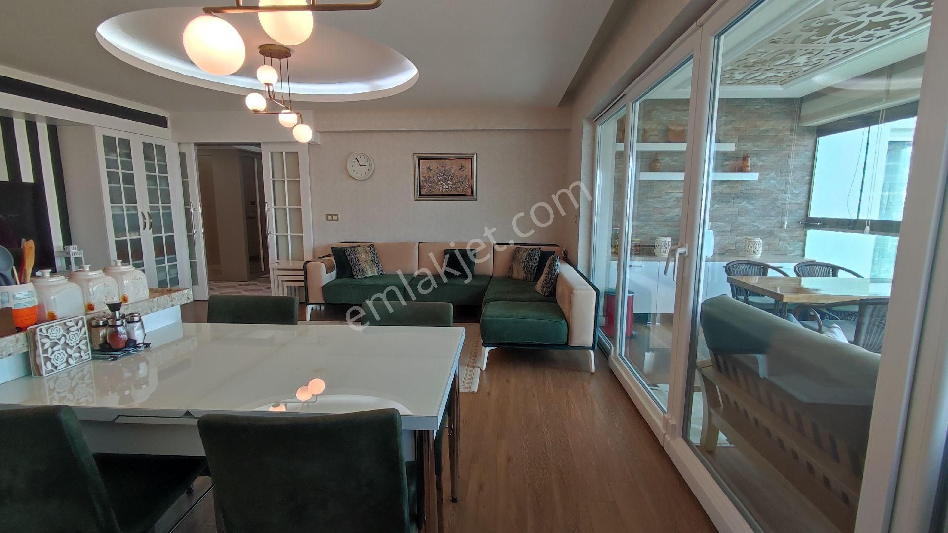 Aile Yaşamına Uygun Prestijli Sitede Yatırımlık - Görsel 8