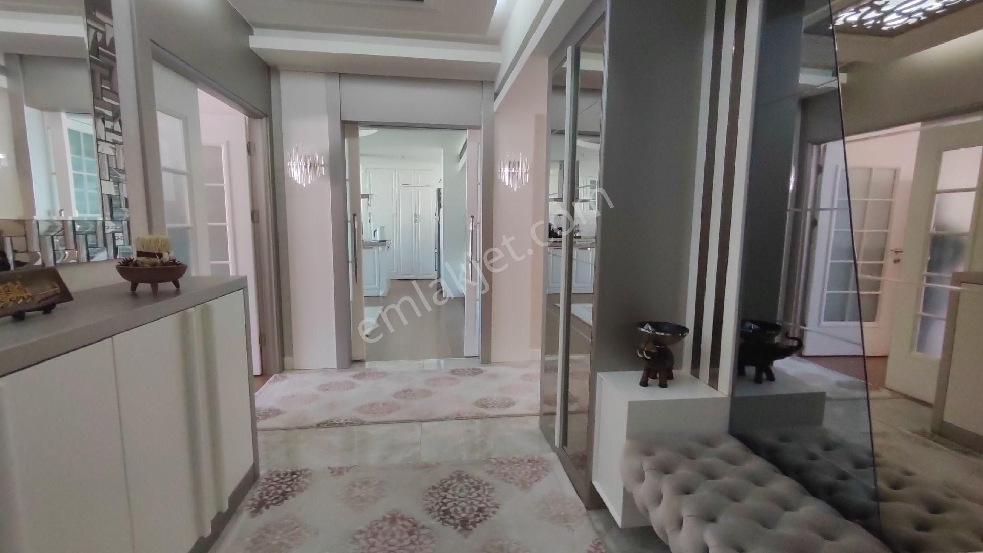 Aile Yaşamına Uygun Prestijli Sitede Yatırımlık - Görsel 30