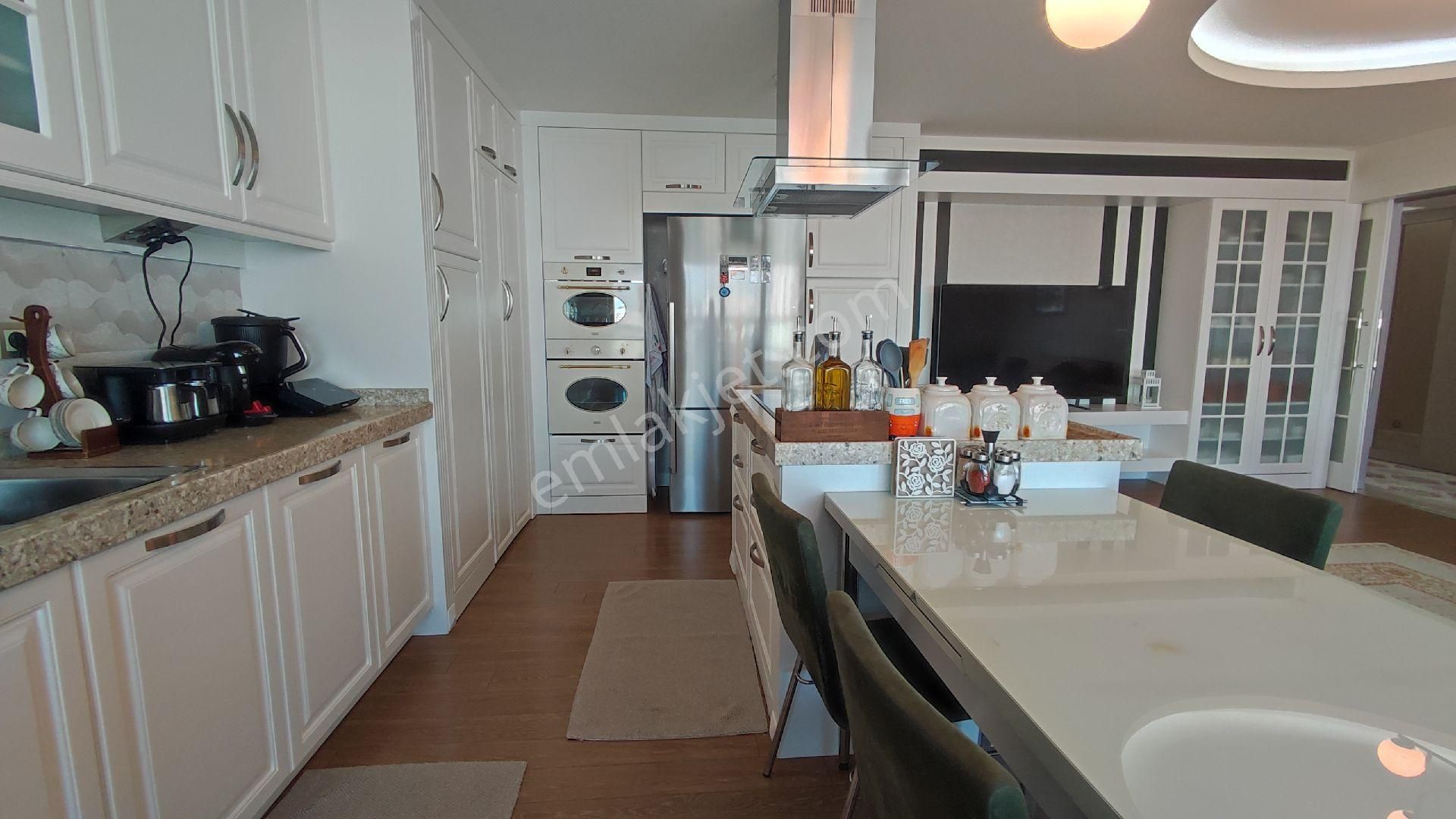 Aile Yaşamına Uygun Prestijli Sitede Yatırımlık - Görsel 6