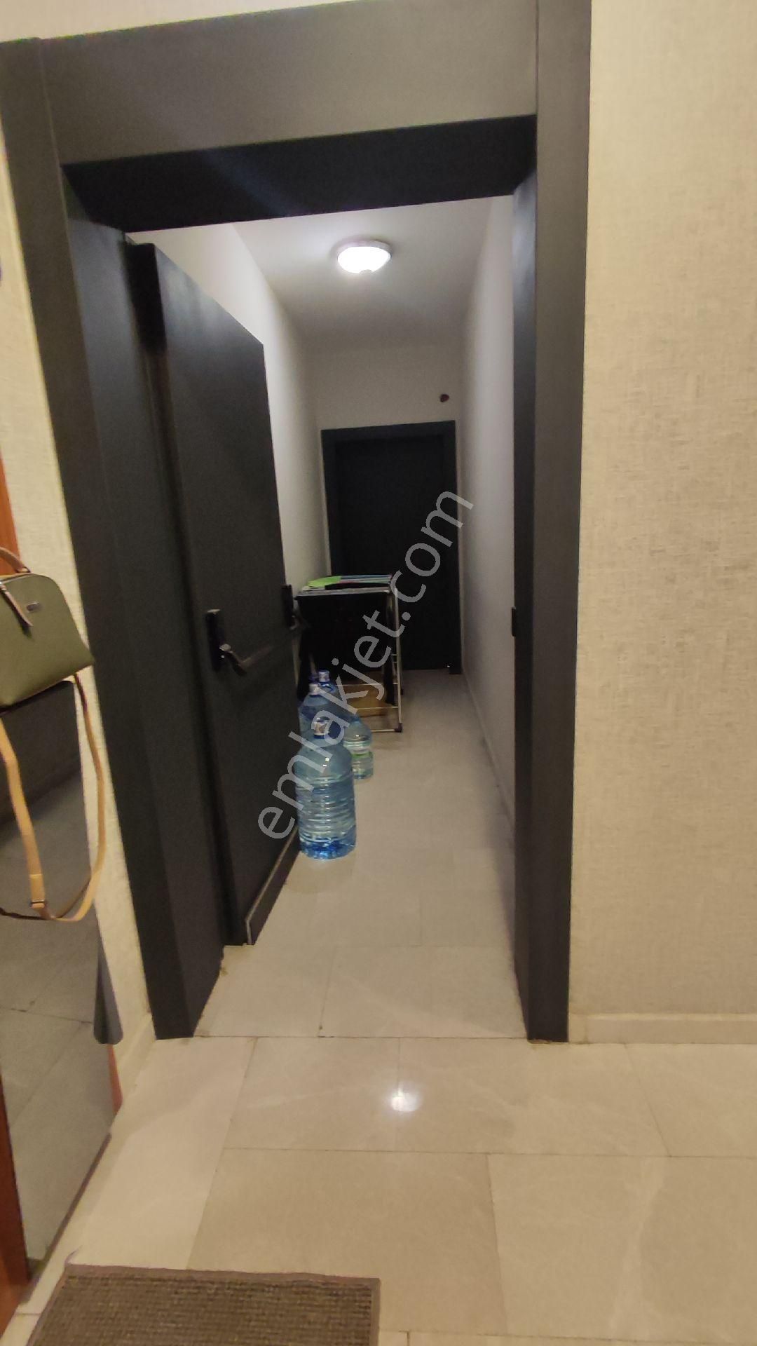 Aile Yaşamına Uygun Prestijli Sitede Yatırımlık - Görsel 33
