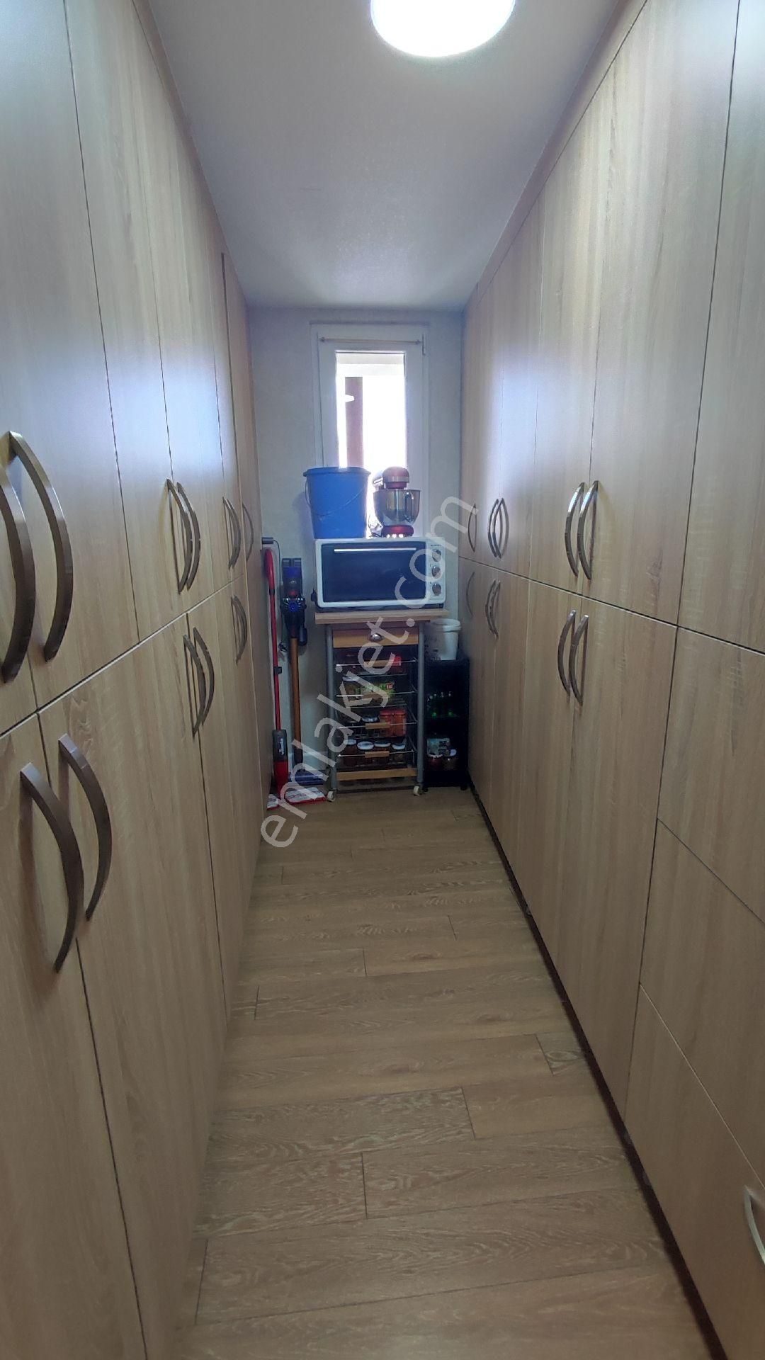 Aile Yaşamına Uygun Prestijli Sitede Yatırımlık - Görsel 9