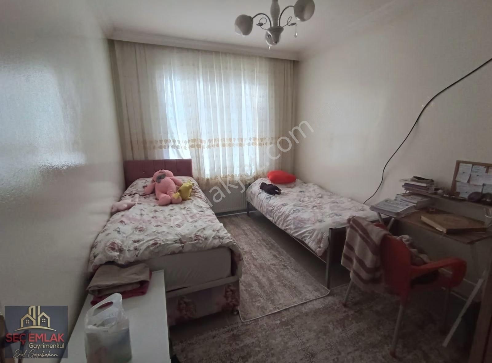 Seç Emlak'tan Perilikaya'da Köşebaşı Doğalgazlı Geniş Sokak - Görsel 19