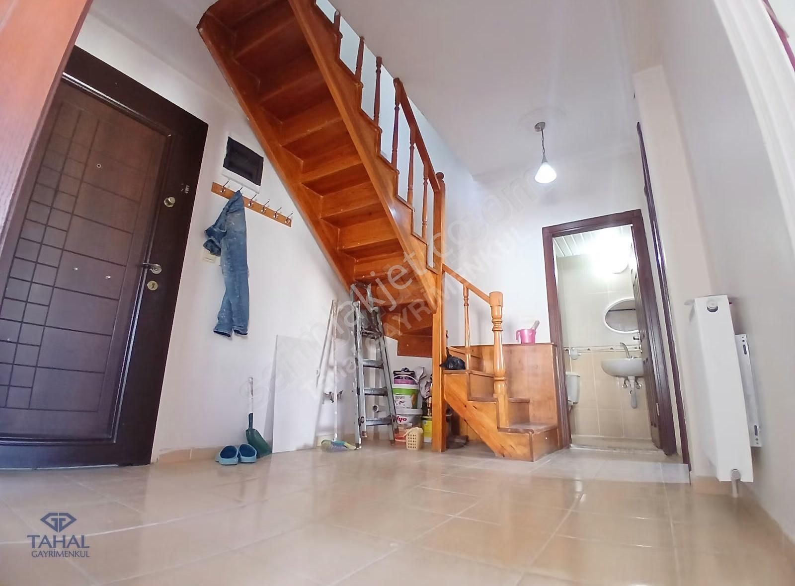 Kuzeyyaka Mh 3+1 Satılık Dublex 145m2 Geniş 3.kat Doğalgazlı