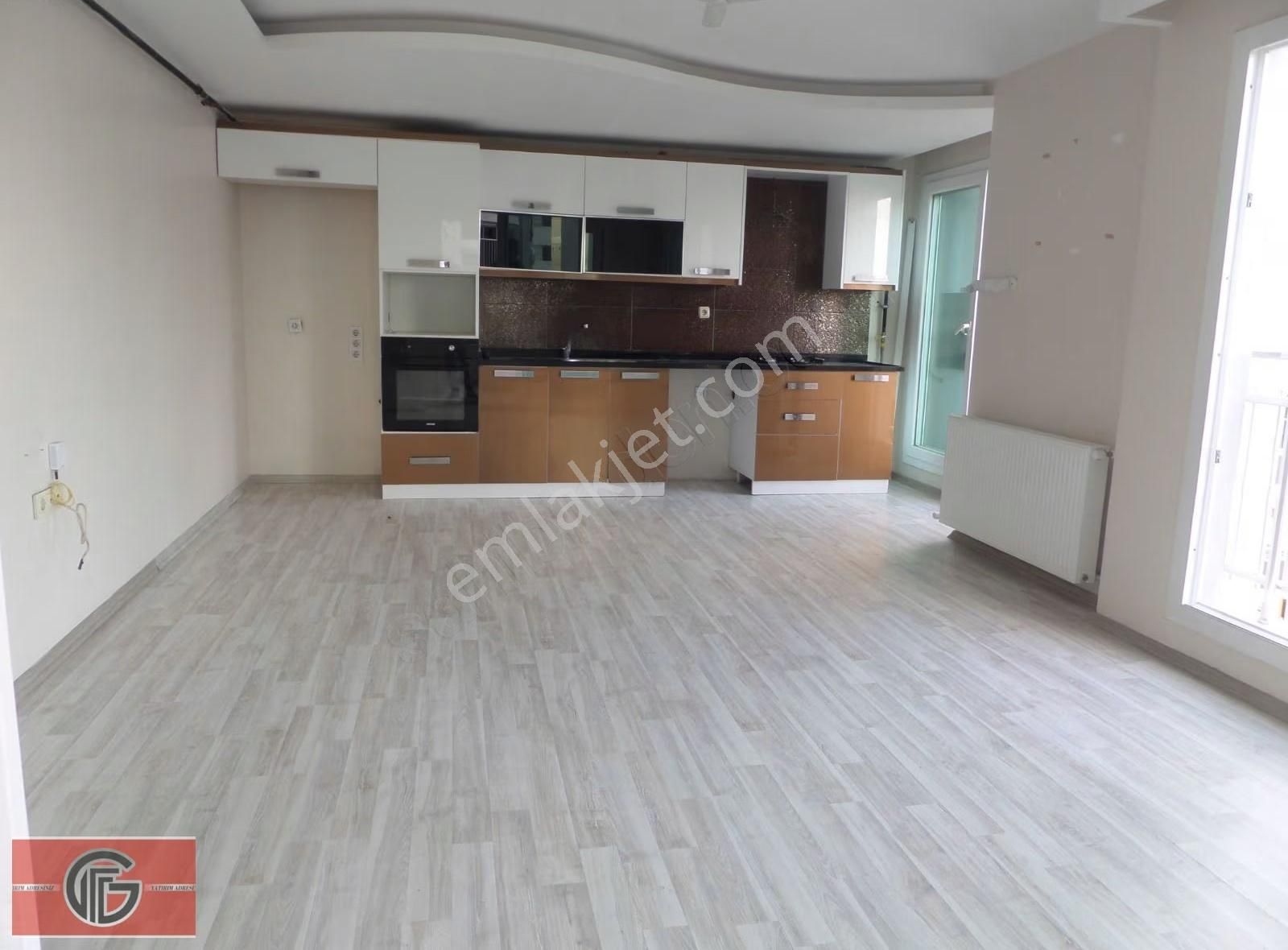 Havuzlu Site 3+1 Doğal Gazlı Güvenlikli