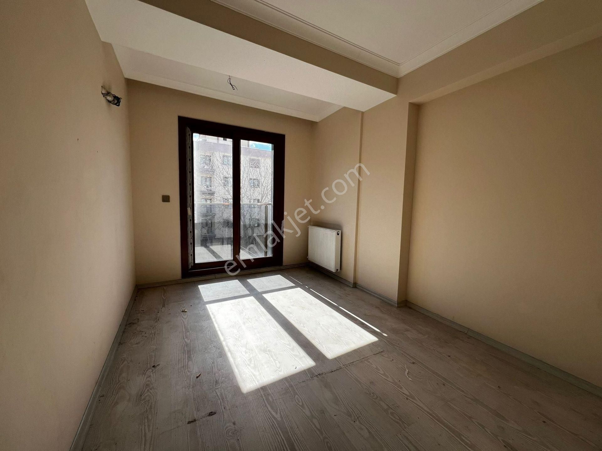 Karşıyaka Serinkuyu’da Anadolu Cad. Üzeri 6 Yıllık 2+1 | Net 70m² Kapalı Mutfak Kiralık Daire - Görsel 8