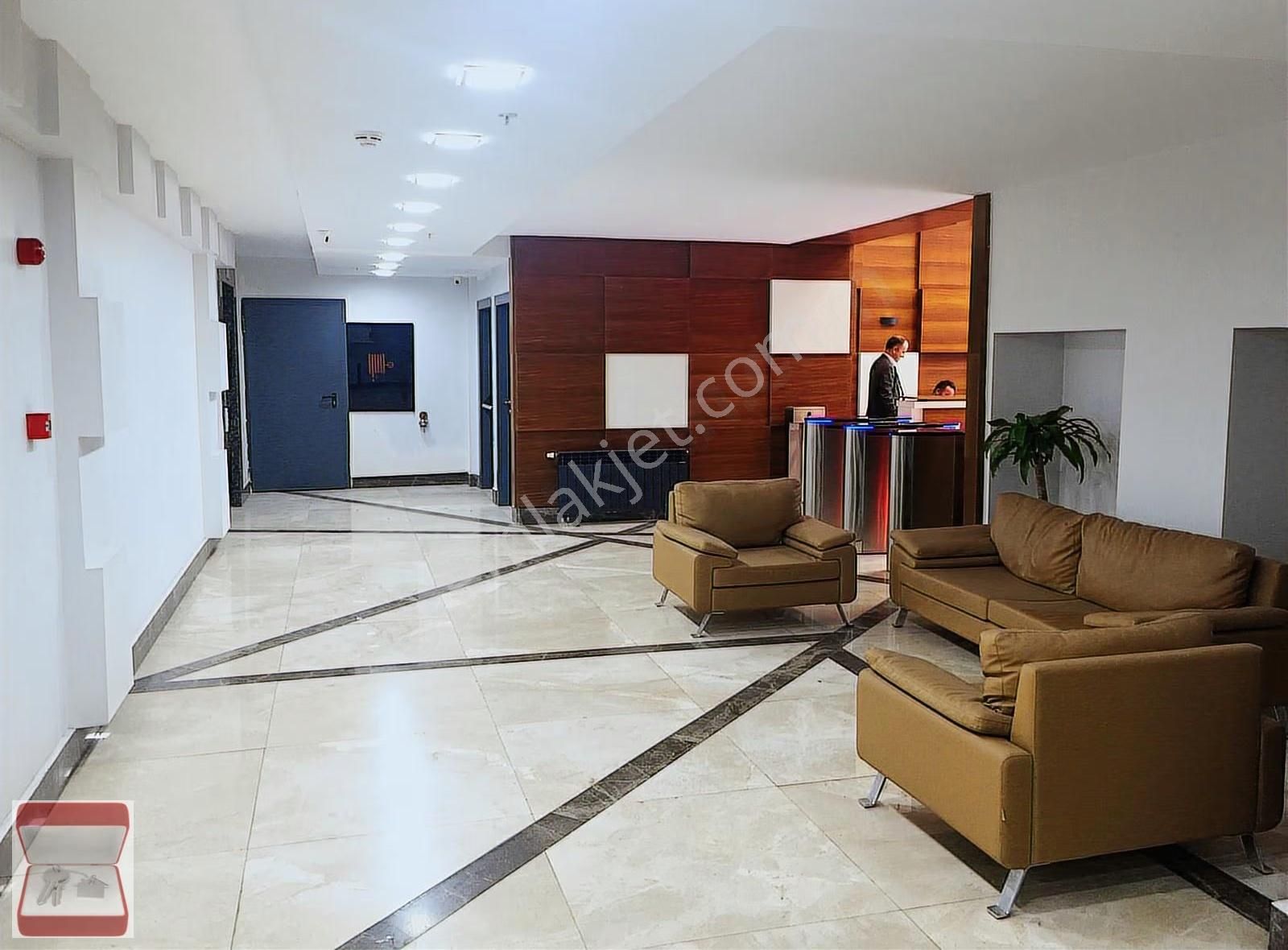 Corner Offıce Boyalı Temiz Cadde Cephe Kdv'li Kiralık Ofis - Görsel 7