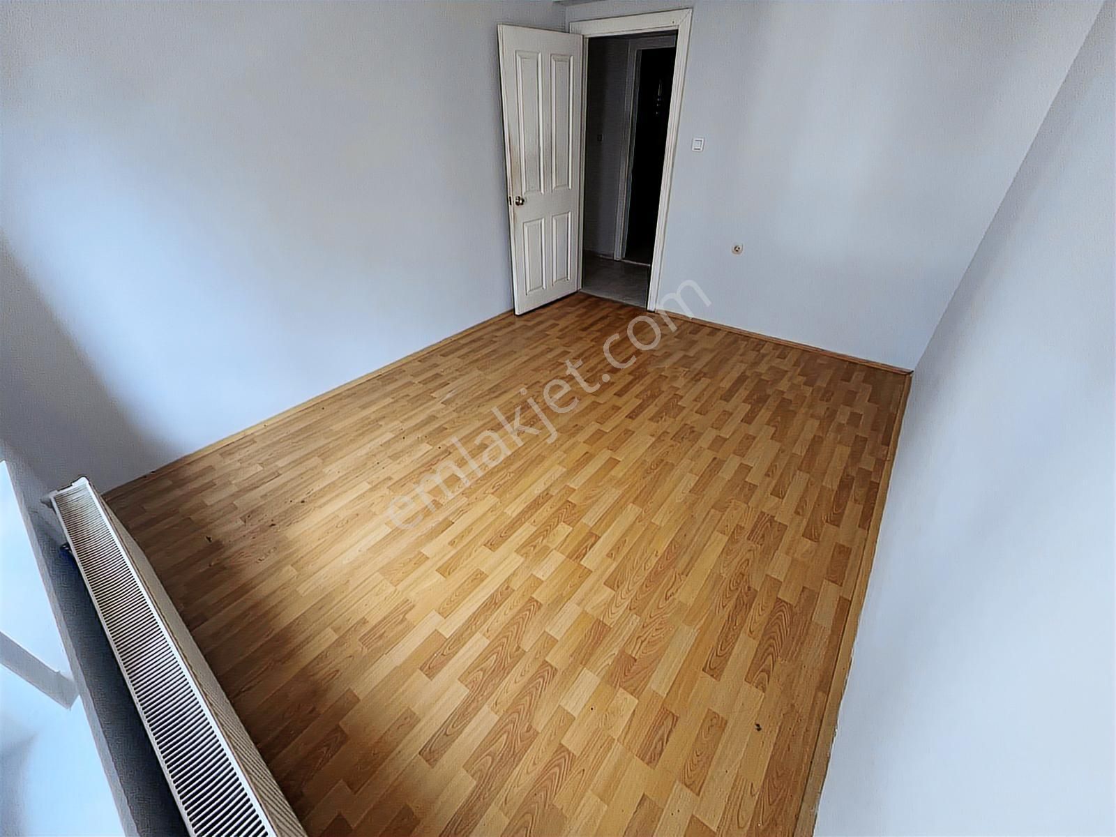 Ufuktepede Cadde Yakını Ön Cephe Asansörlü 3+1 - Görsel 6