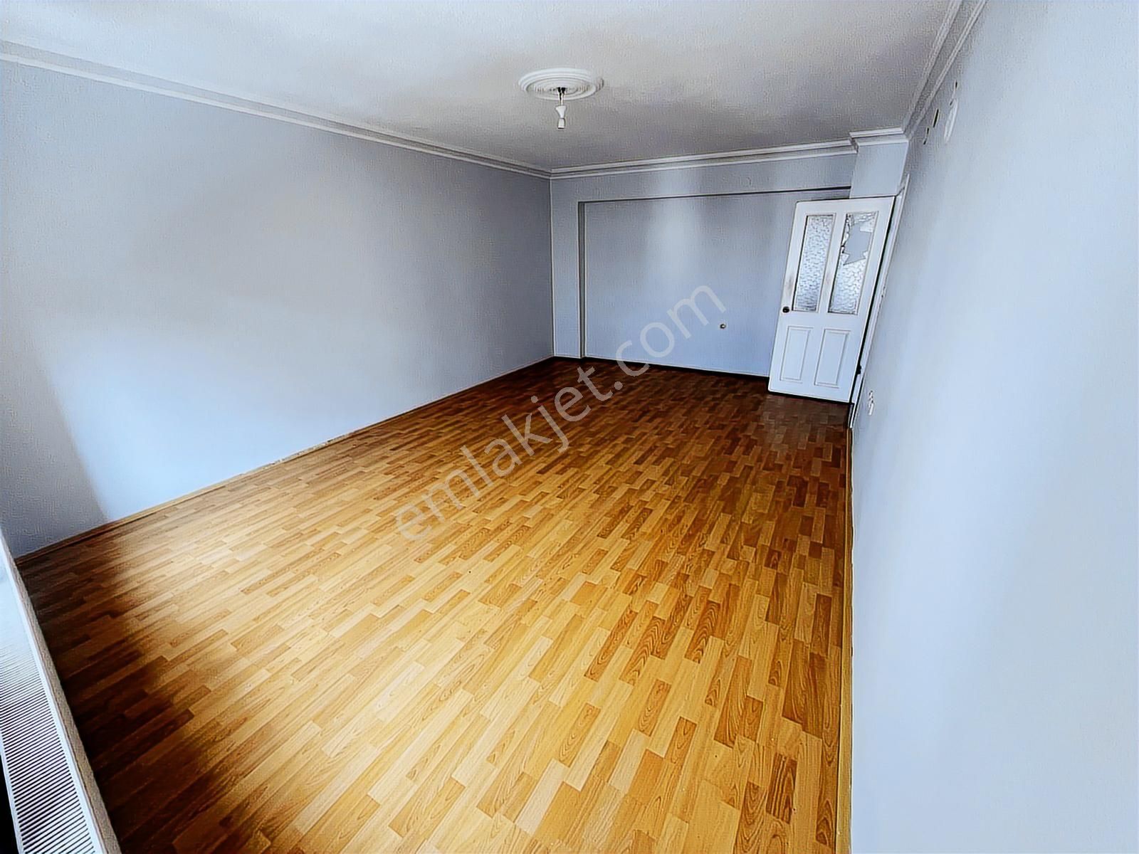 Ufuktepede Cadde Yakını Ön Cephe Asansörlü 3+1 - Görsel 8