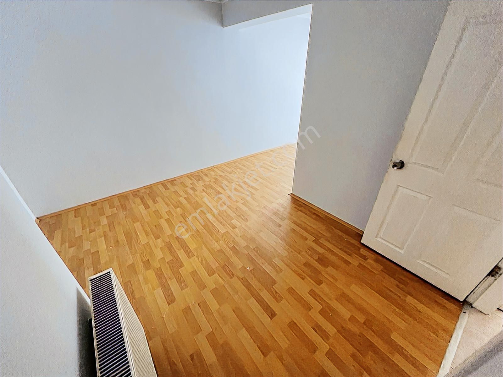 Ufuktepede Cadde Yakını Ön Cephe Asansörlü 3+1 - Görsel 18