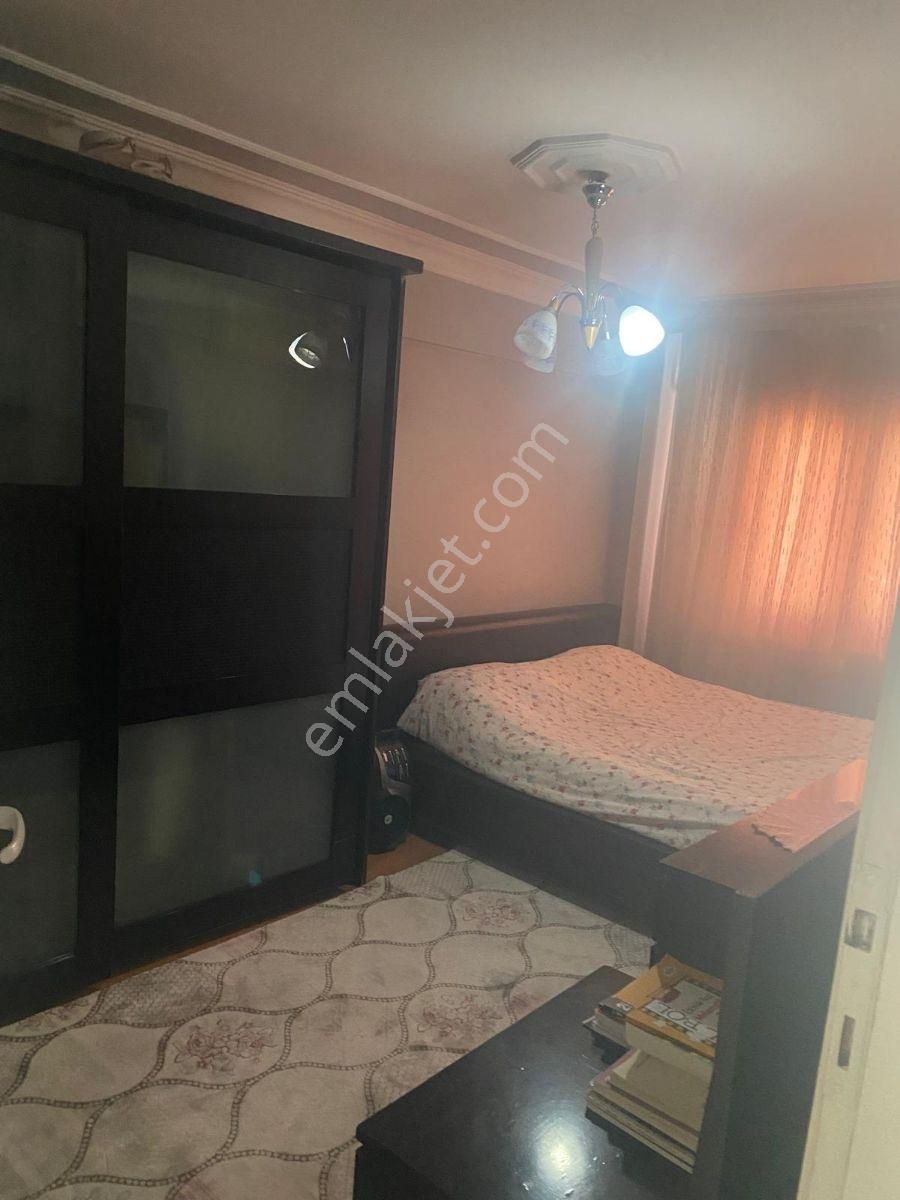 Üniversite Ve Hasanağa Bahçesi Yakını Satılık 3+1 Daire - Görsel 3