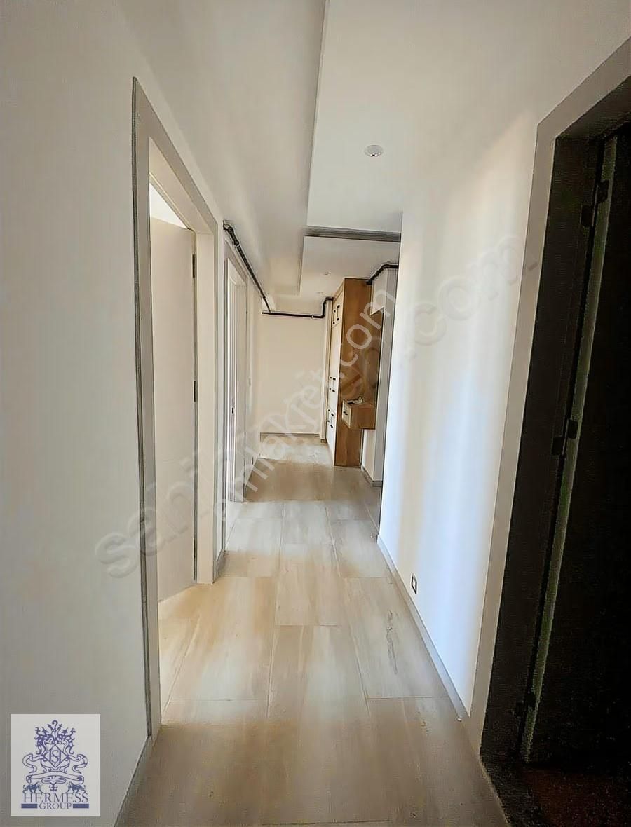 Hermess'den Akkonak Mah'de Cadde Üzeri Kiralık 2+1 Daire - Görsel 3