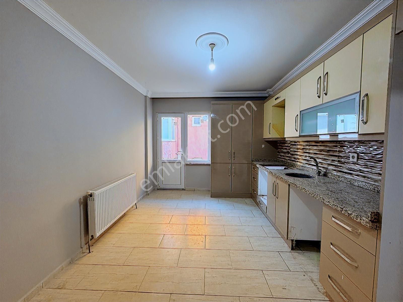 Çorlu Kazimiye Mahallesi 3+1 Masrafsız Kiralık Daire - Görsel 18