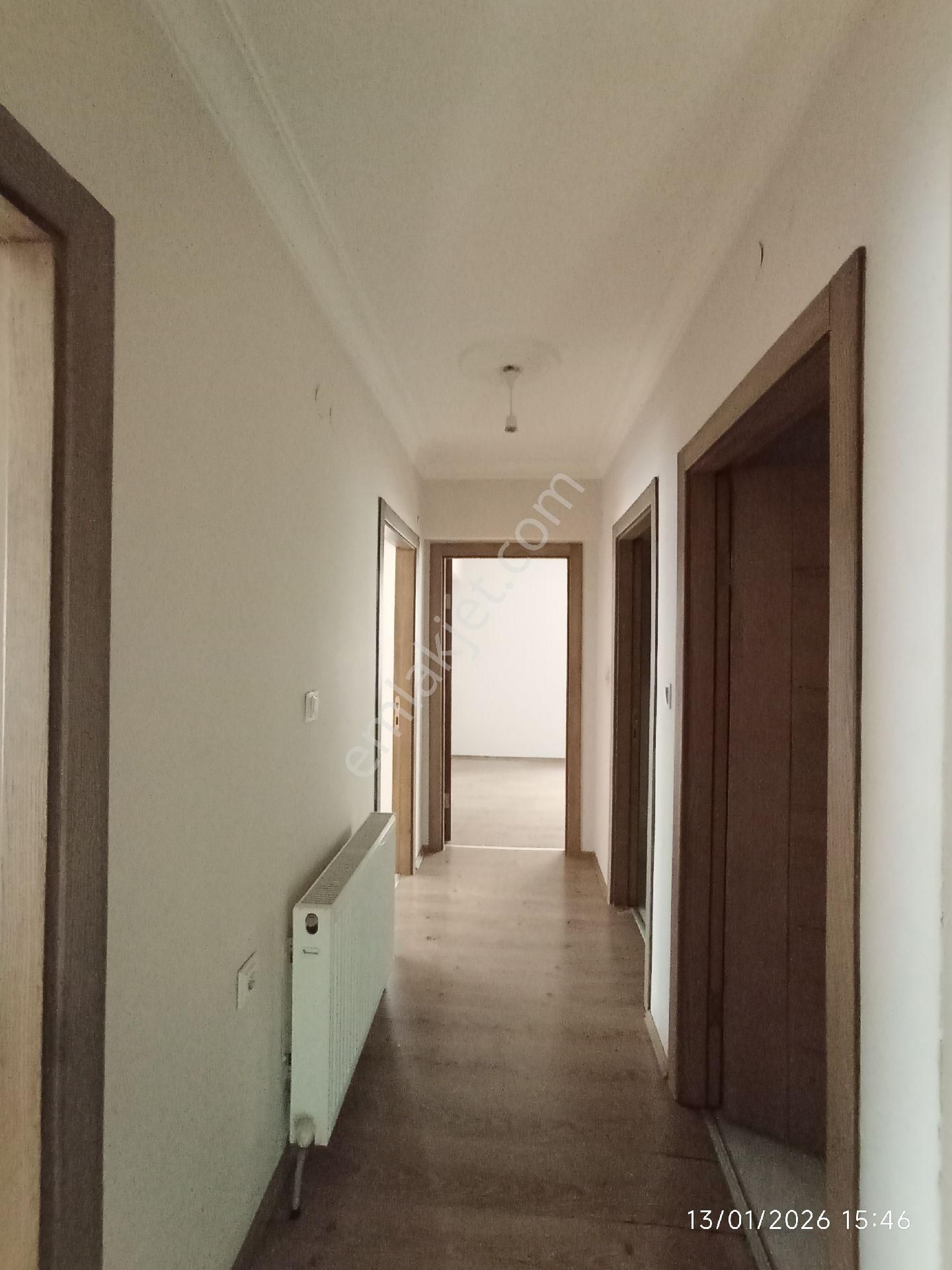 Hazer'den 3 Balonlu Geniş Bakımlı Karakeçili Caddesi Ve Ortaokula Sınır Kiralık 3+1 Daire - Görsel 11