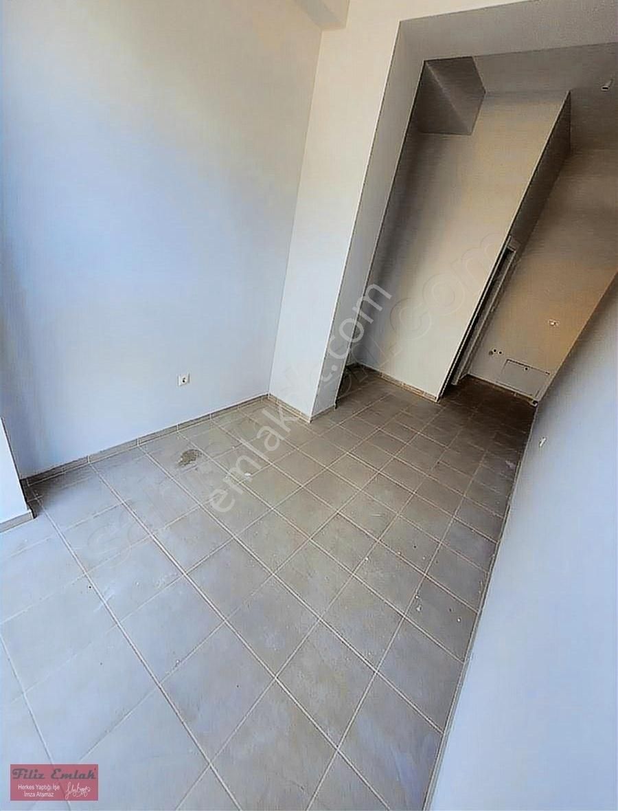 Tabela Değeri Çok Yüksek ; Minibüs ; Marmaray Ve Tekel Cad(acil) - Görsel 12