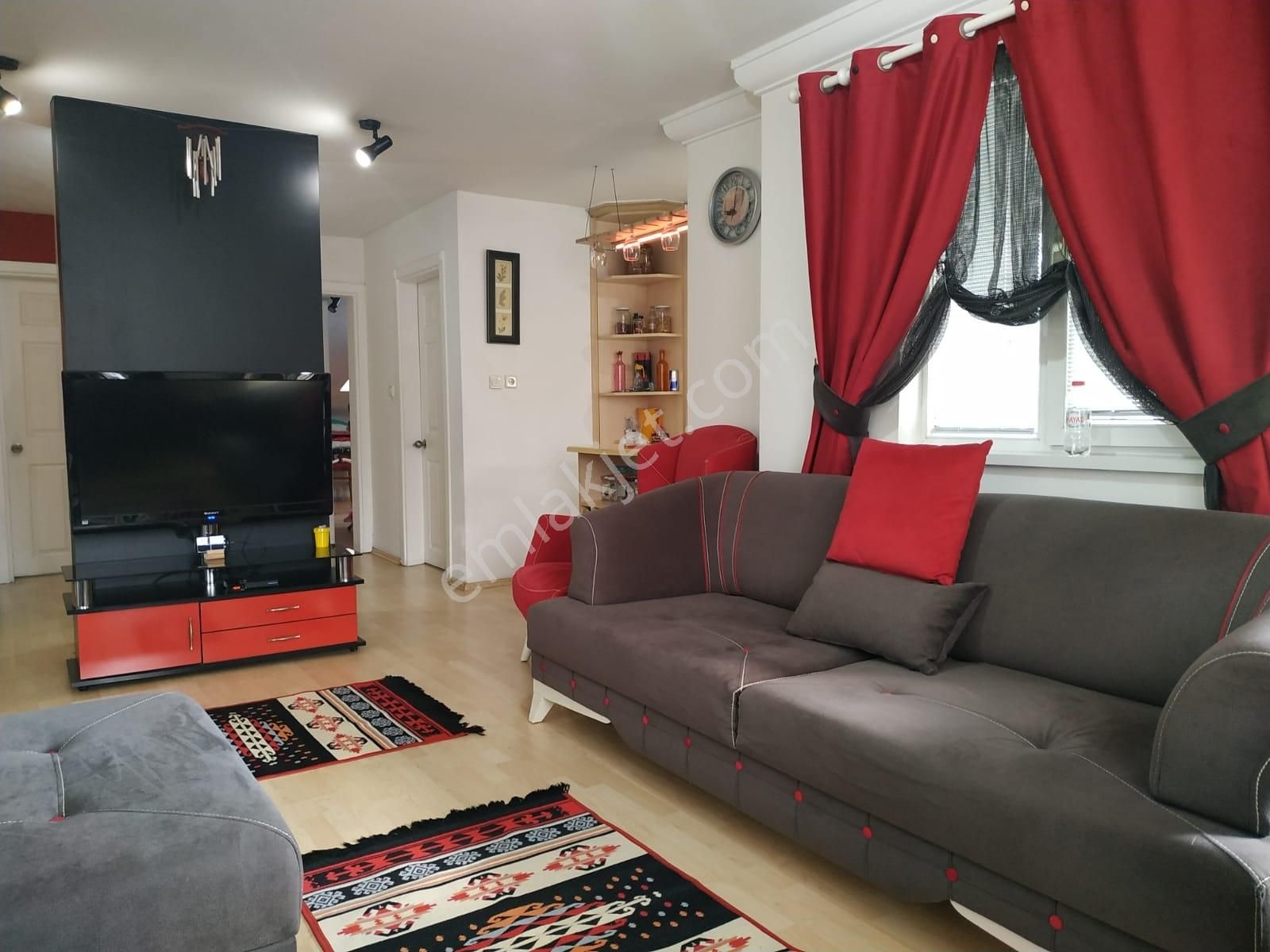 Kağıthane Çeliktepe 4leventte 3+1 Dublex Büyük Teras Full Eşyalı - Görsel 3