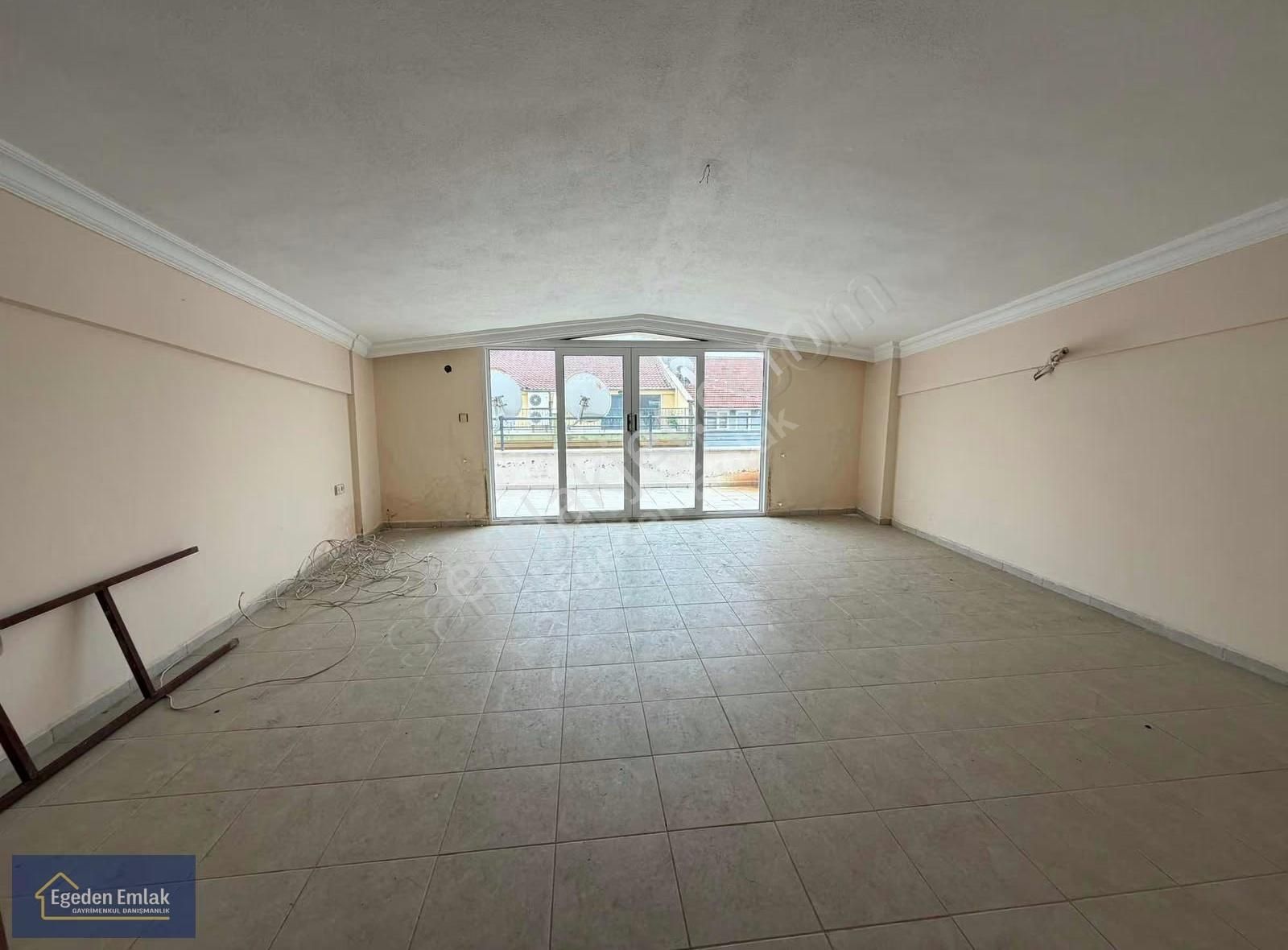 Egeden Emlak Marmaris Merkezi Konum 5+1 Satılık Daire - Görsel 4