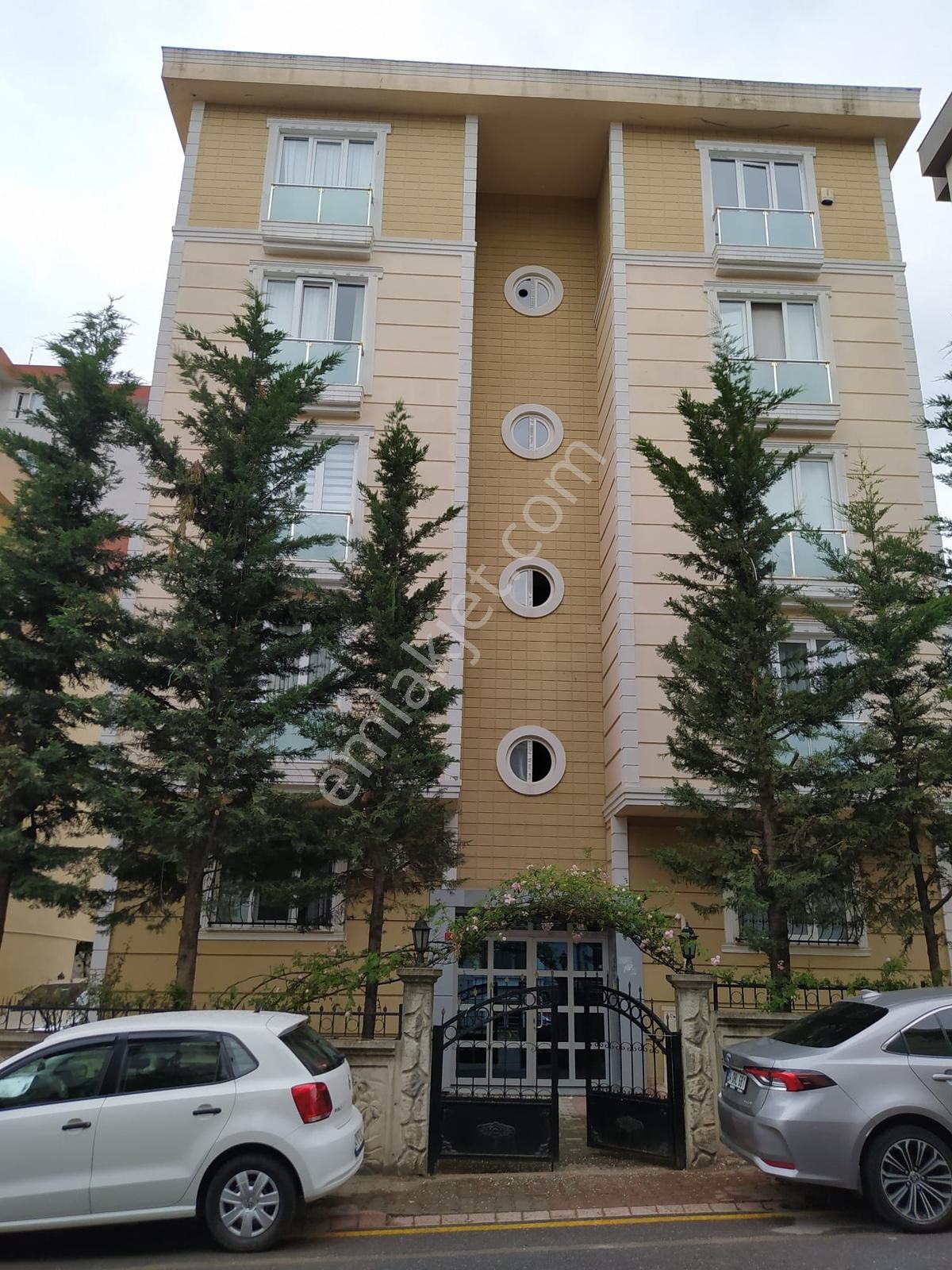 Adress Life Gym' Den Çetin Caddesine Yakın 2+1 - Görsel 18