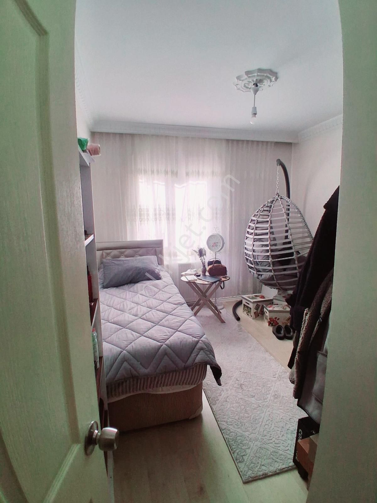 E.şehir Has.yakını 2+1 Yüksek Giriş Kat Konumunda Full Daire - Görsel 2